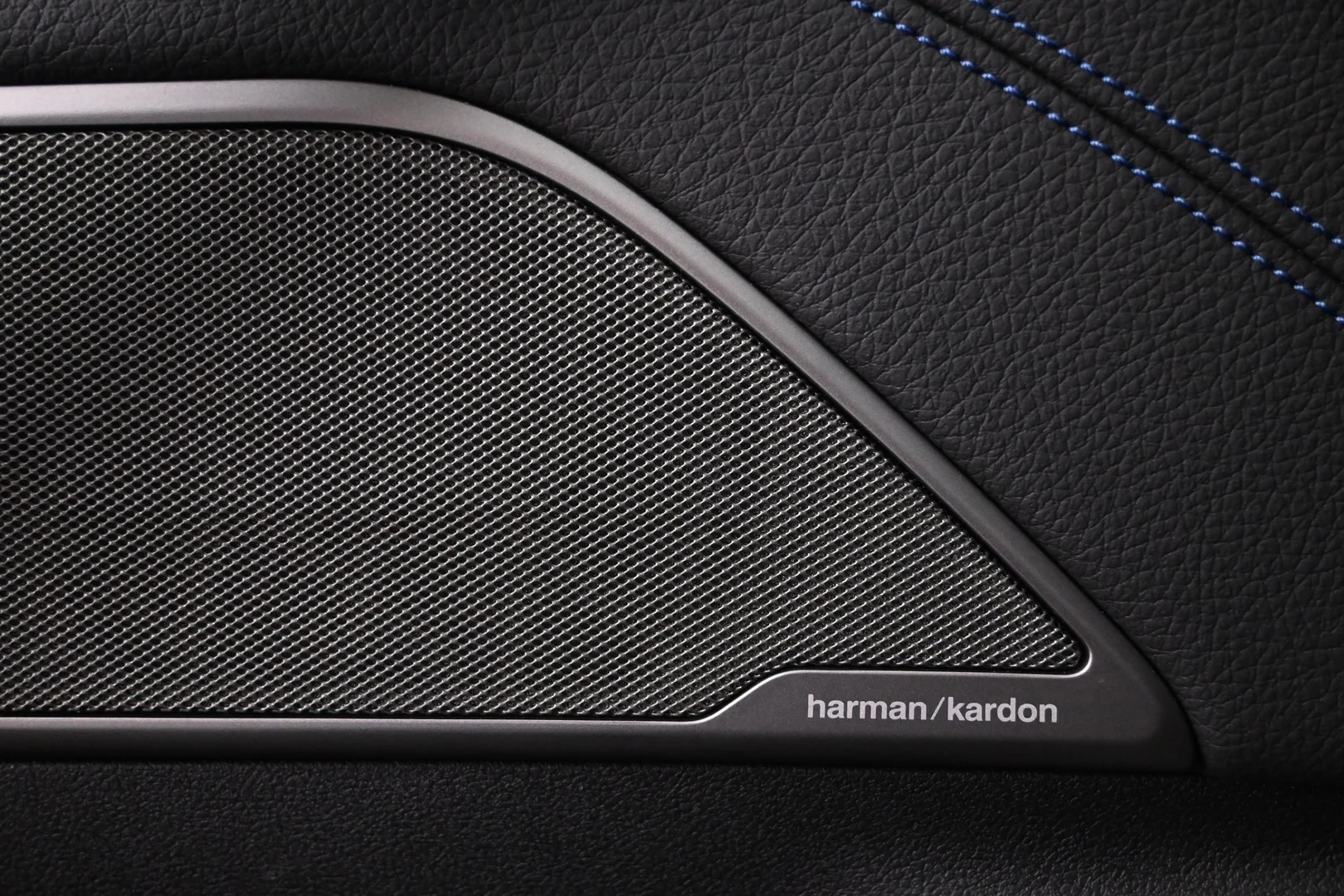 Car Image - 6b63mbPvKGqYAXgMSEgCKw