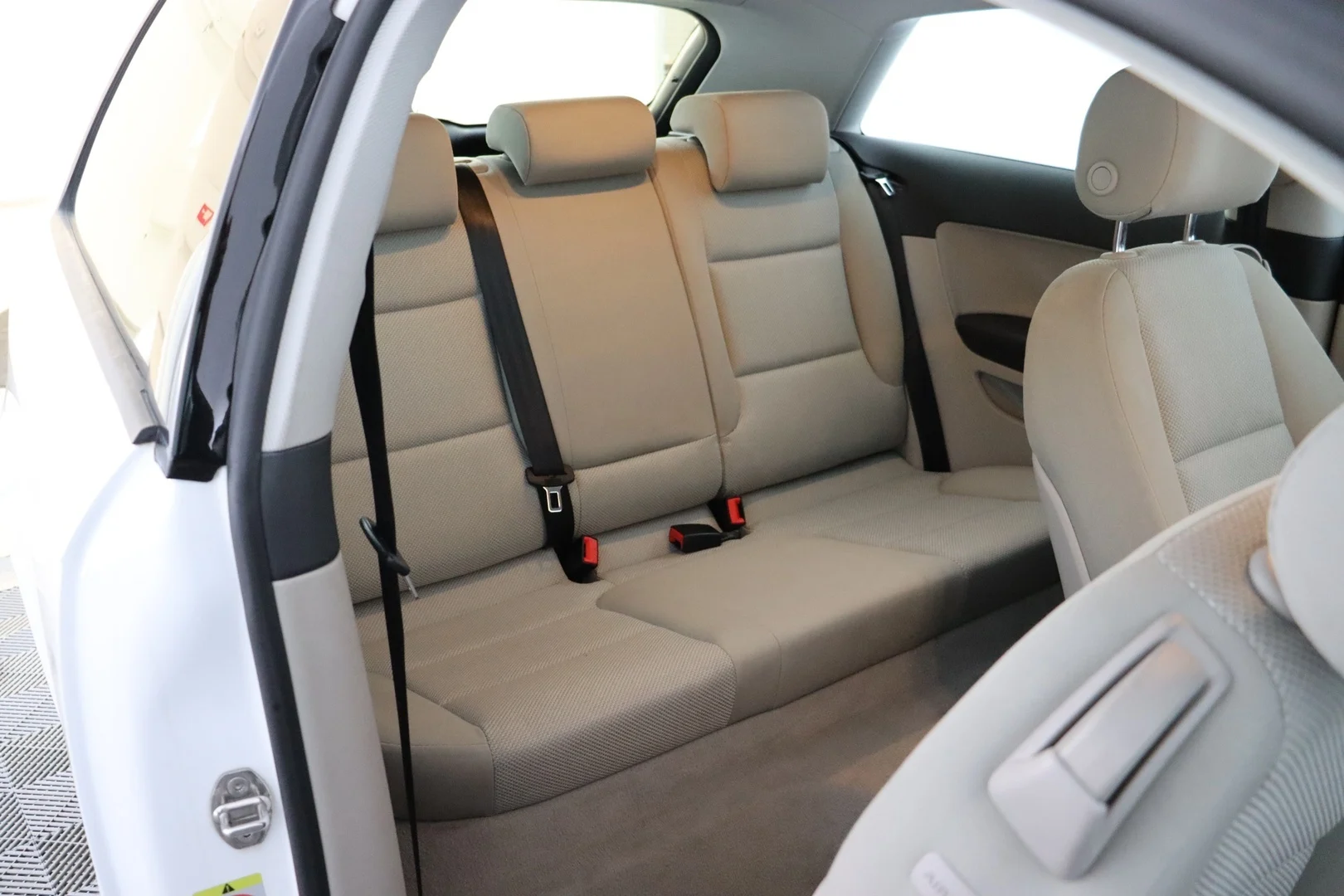 Car Image - 5R9woMYWOBFsG1Wg9tUSgF