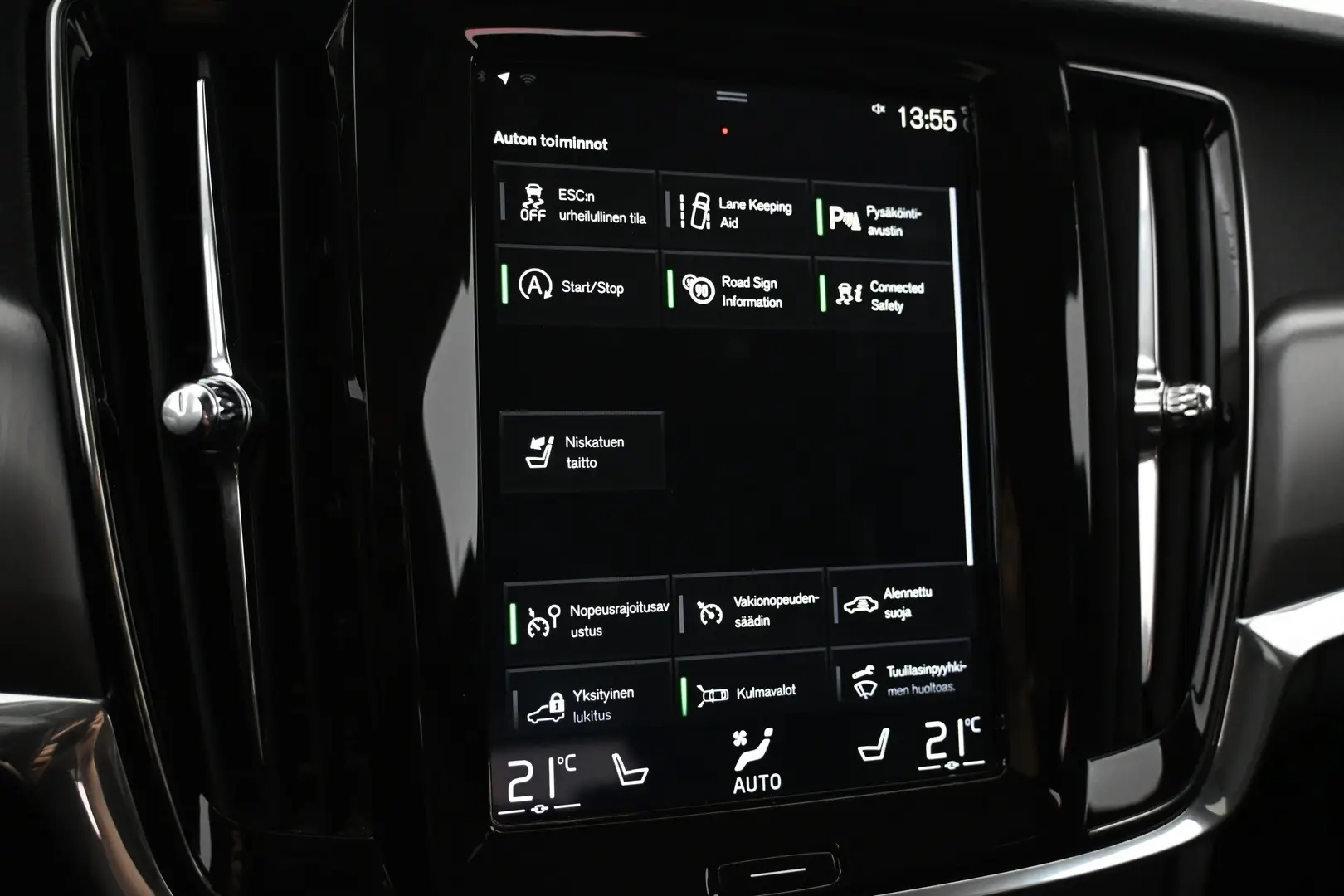 Car Image - j1jqUiweip20IwWLKdmeA