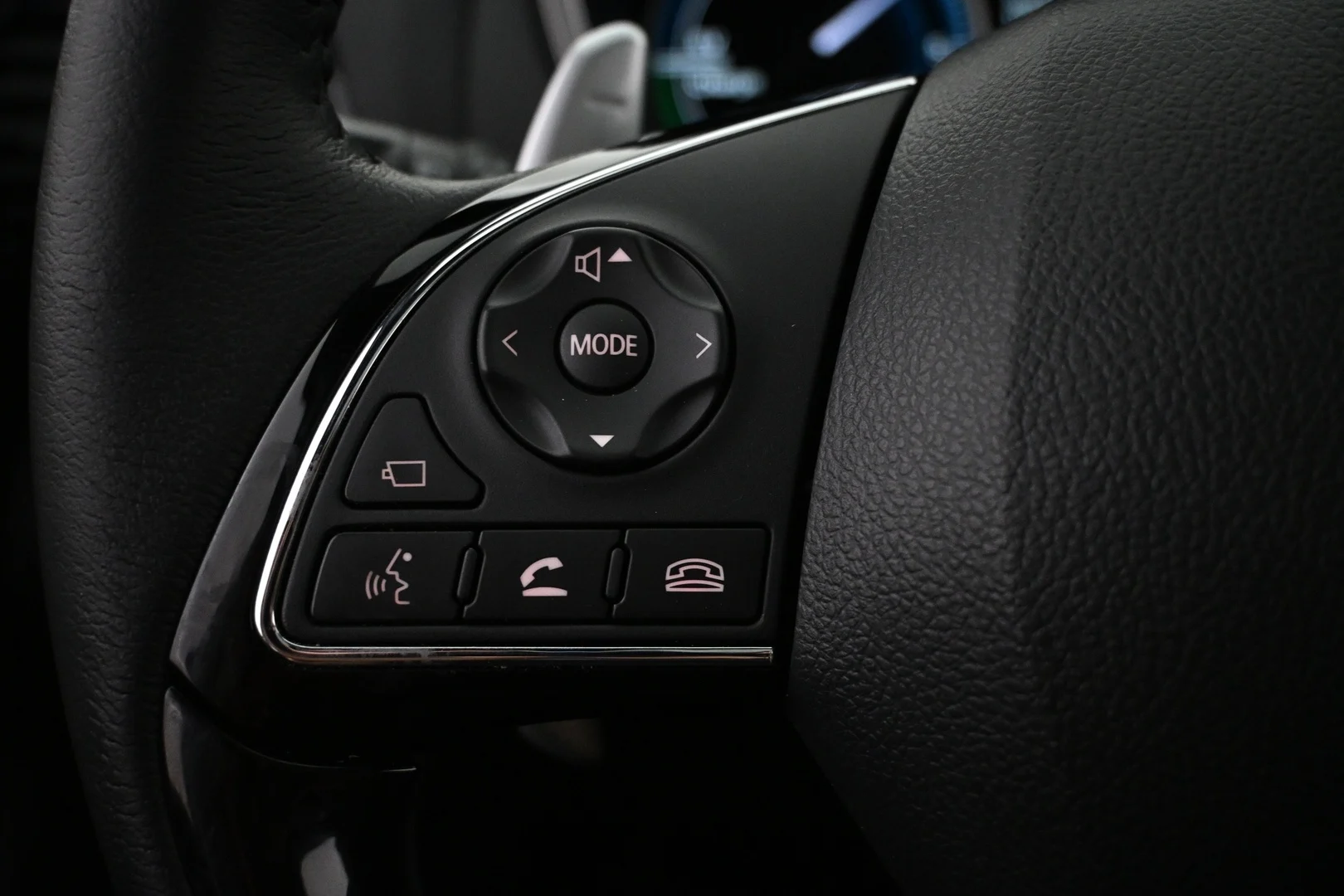 Car Image - 60vO5Q38GkaVIcVXb3hBFM
