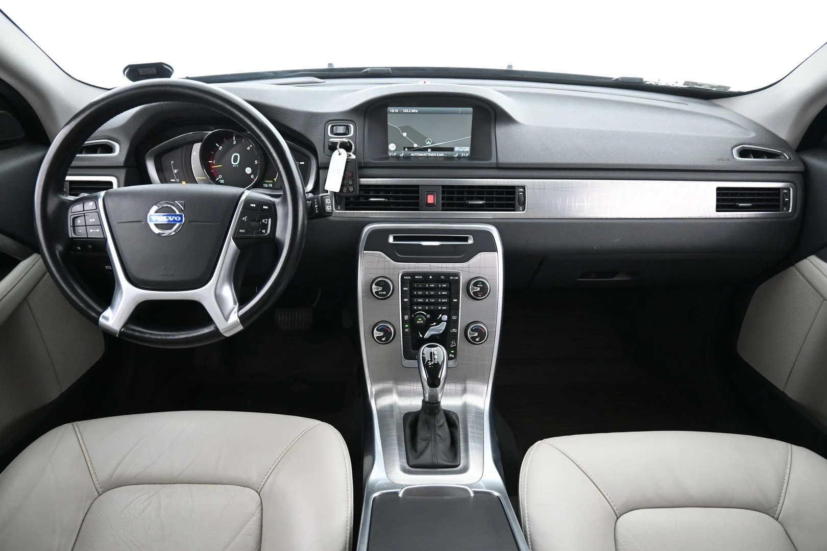 Car Image - 1GA5EvchezjhOGGxhpwfaB