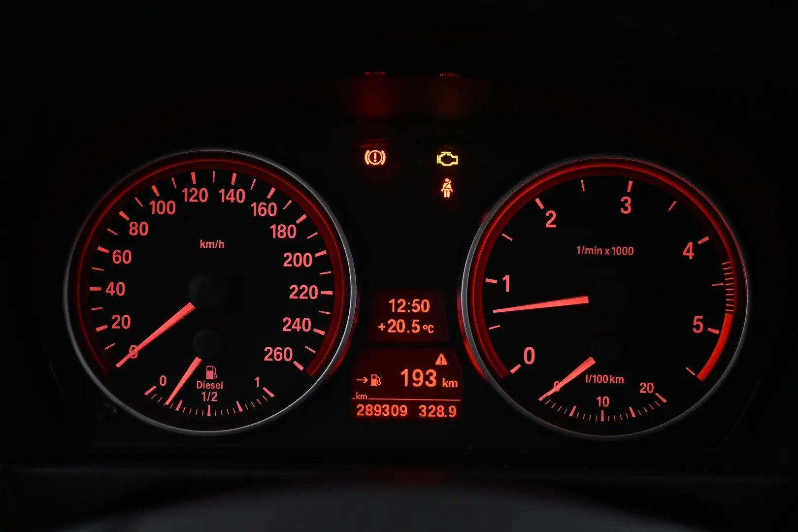Car Image - 5aQrmACu9DiSFlFJOfBXc7