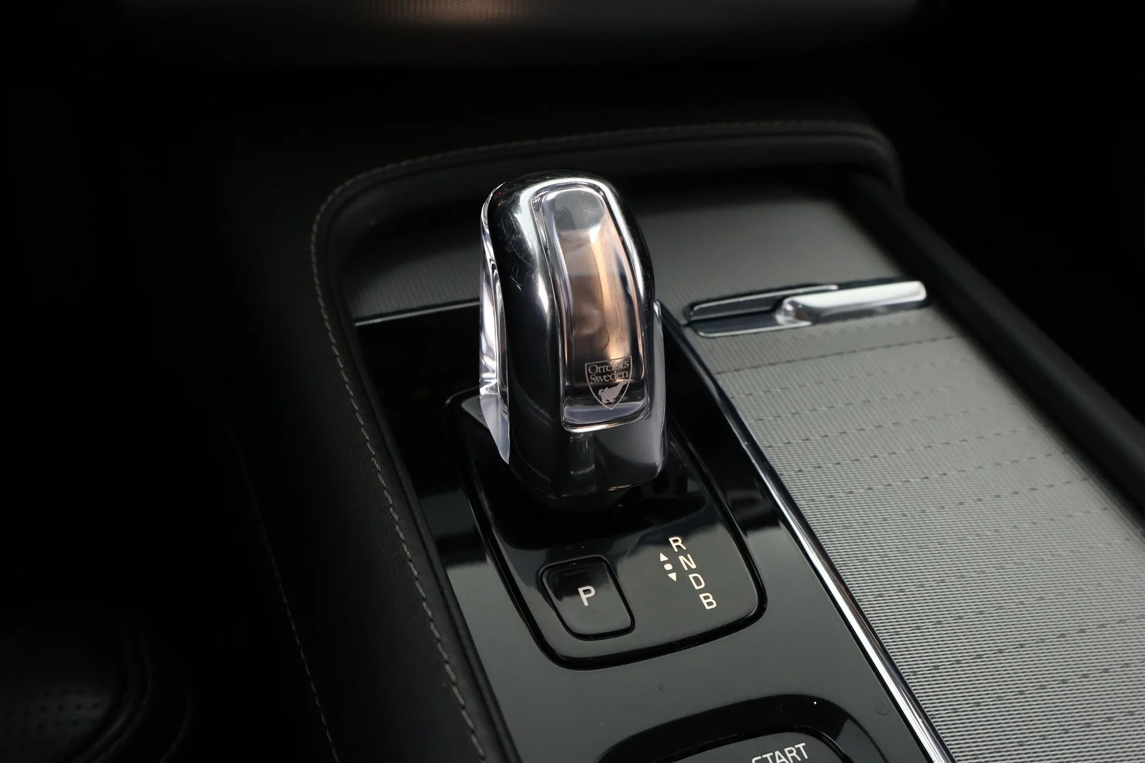 Car Image - 1oOsdNVRe30pIf3Ej4GkIX