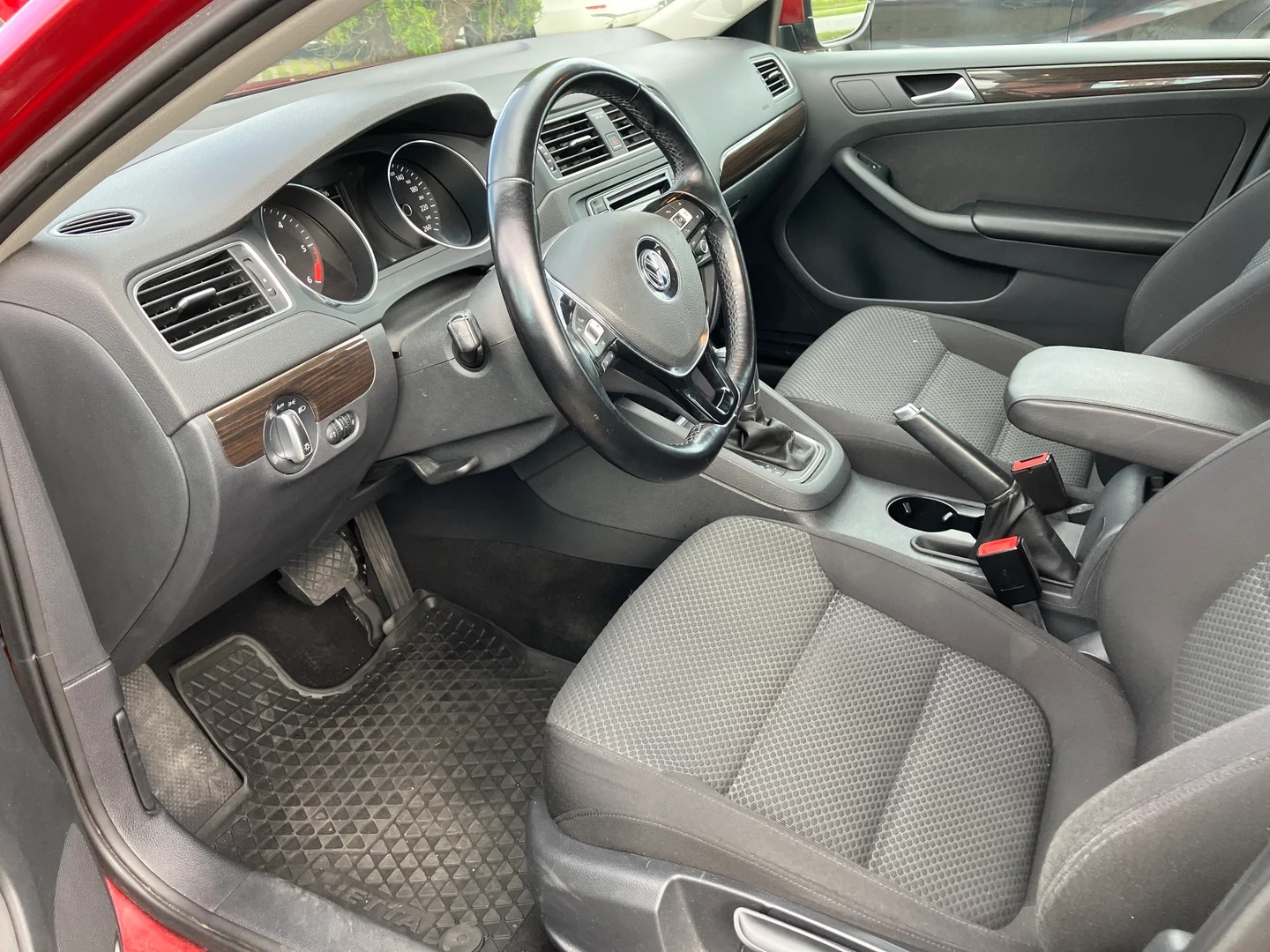 Car Image - 4csjz4tTCBWiZ4Ndzno9Fy