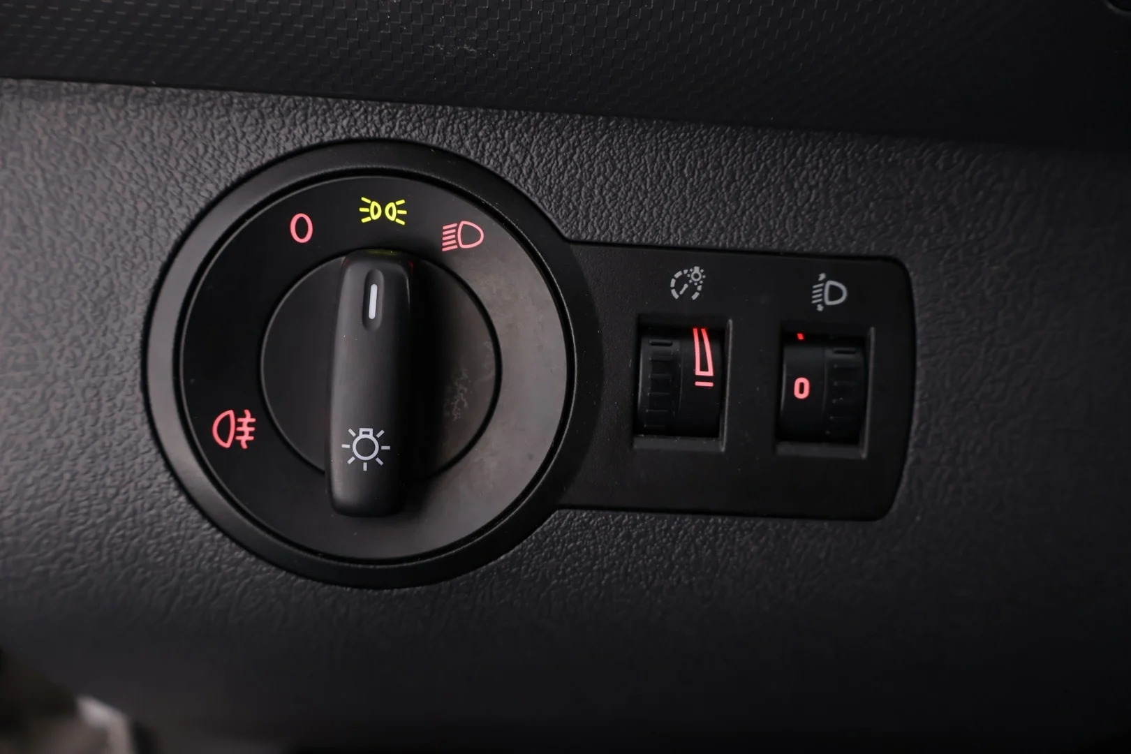 Car Image - 4vhM0sHprMDJH4fMhkOEFs