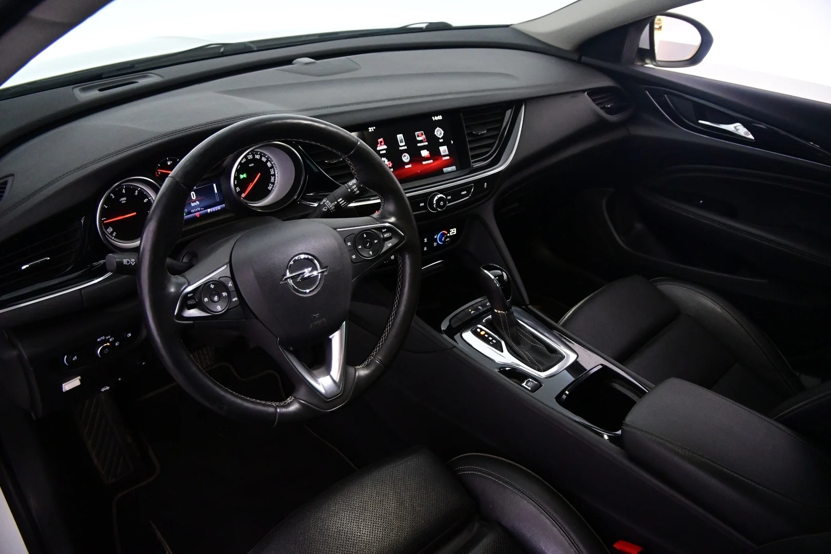 Car Image - 6KDBIHcuXmODb48RFsHlpU