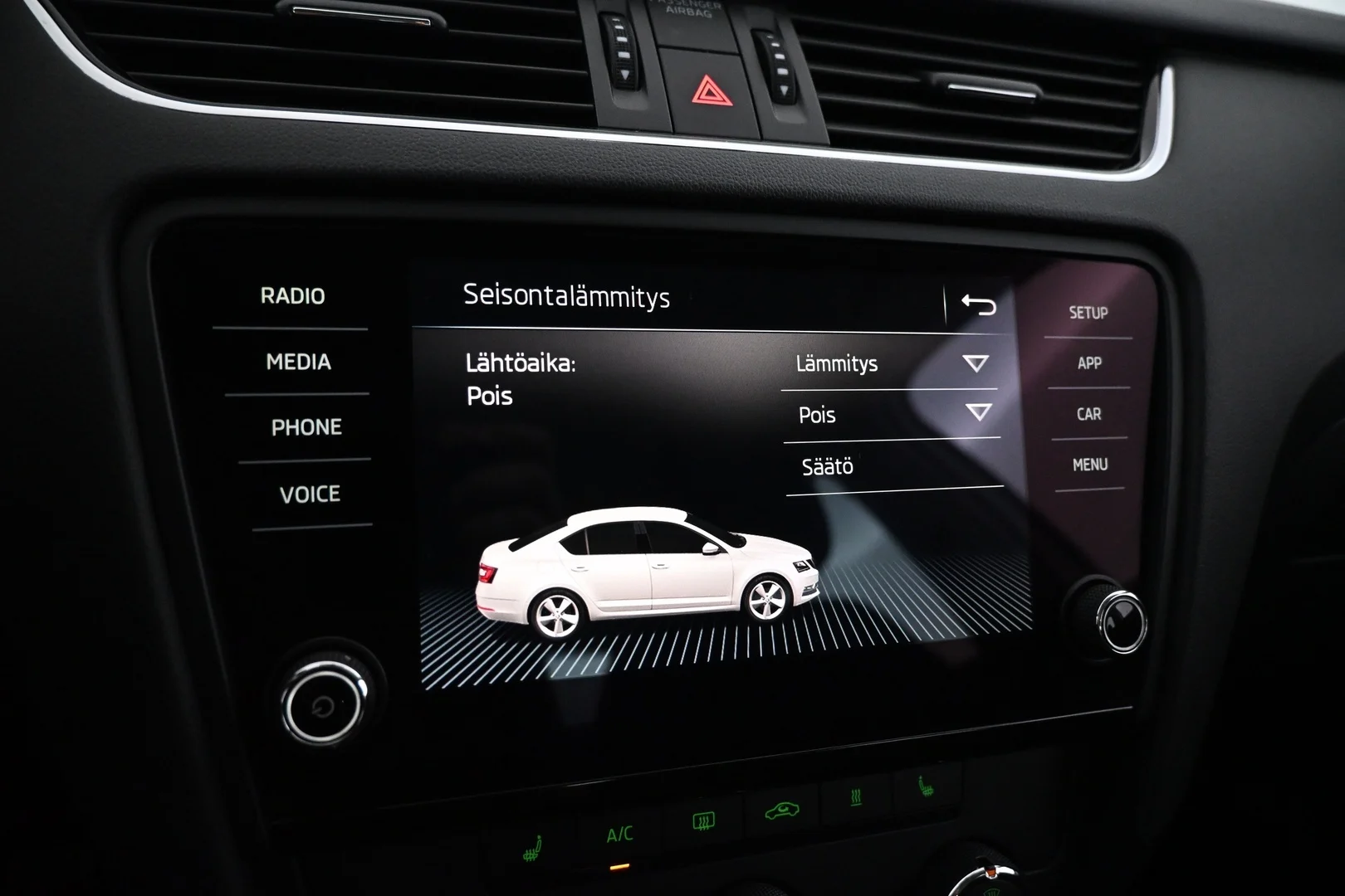 Car Image - 50XDz0X1WkifjD0N6DGGj4