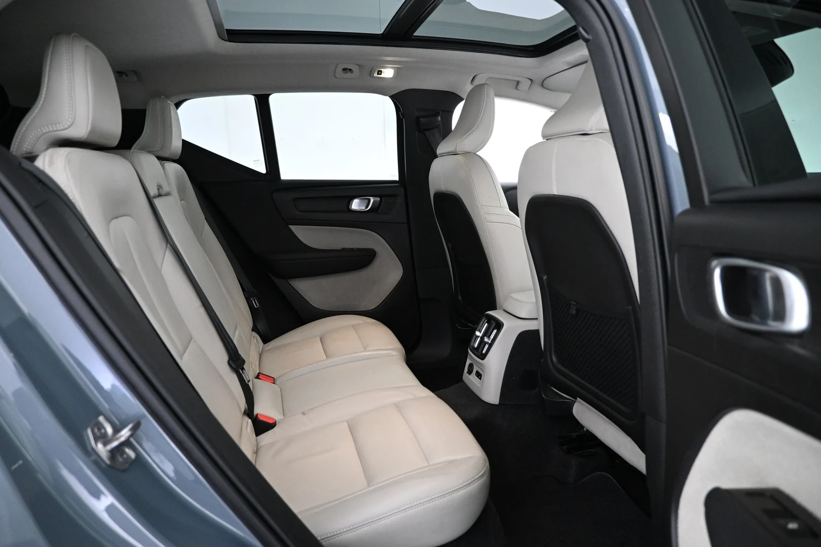 Car Image - 1J9CQYtfvJbc53ZP4S6aTo