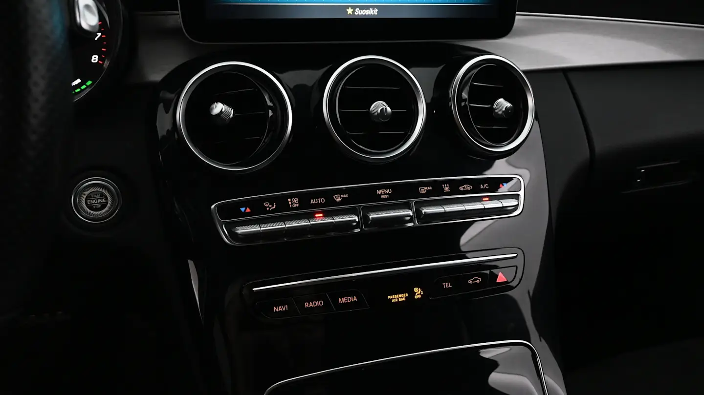 Car Image - 4QGAYJ5HNe3s2j7H2PScSf