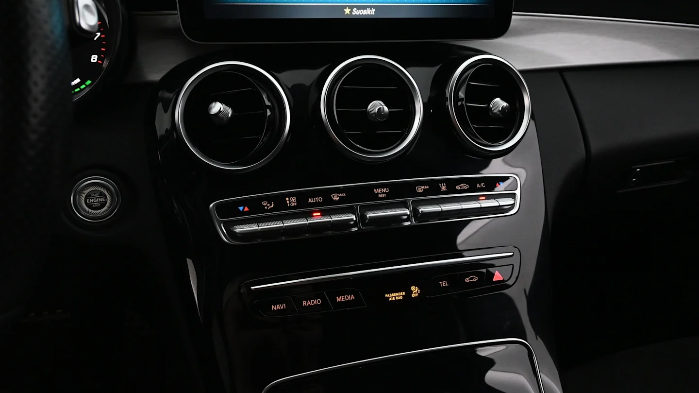 Car Image - 4QGAYJ5HNe3s2j7H2PScSf