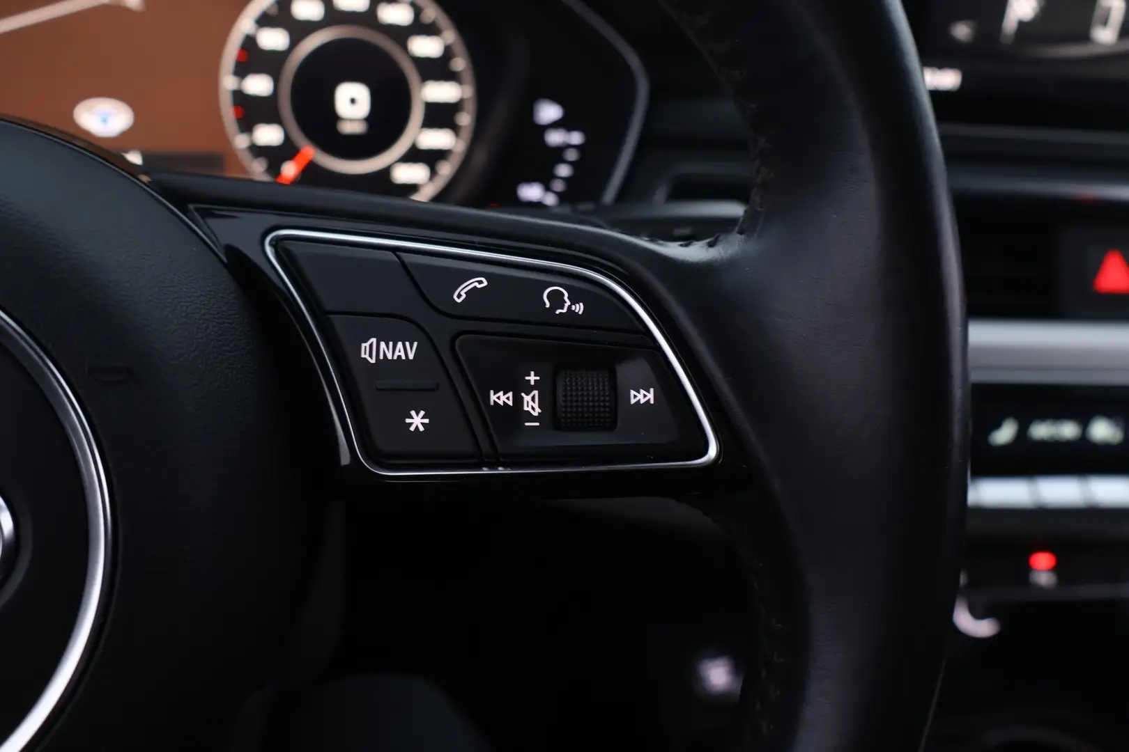 Car Image - tm977Jc8o3FB0ildjuctH