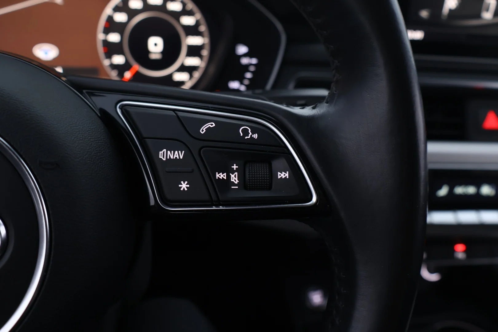Car Image - tm977Jc8o3FB0ildjuctH