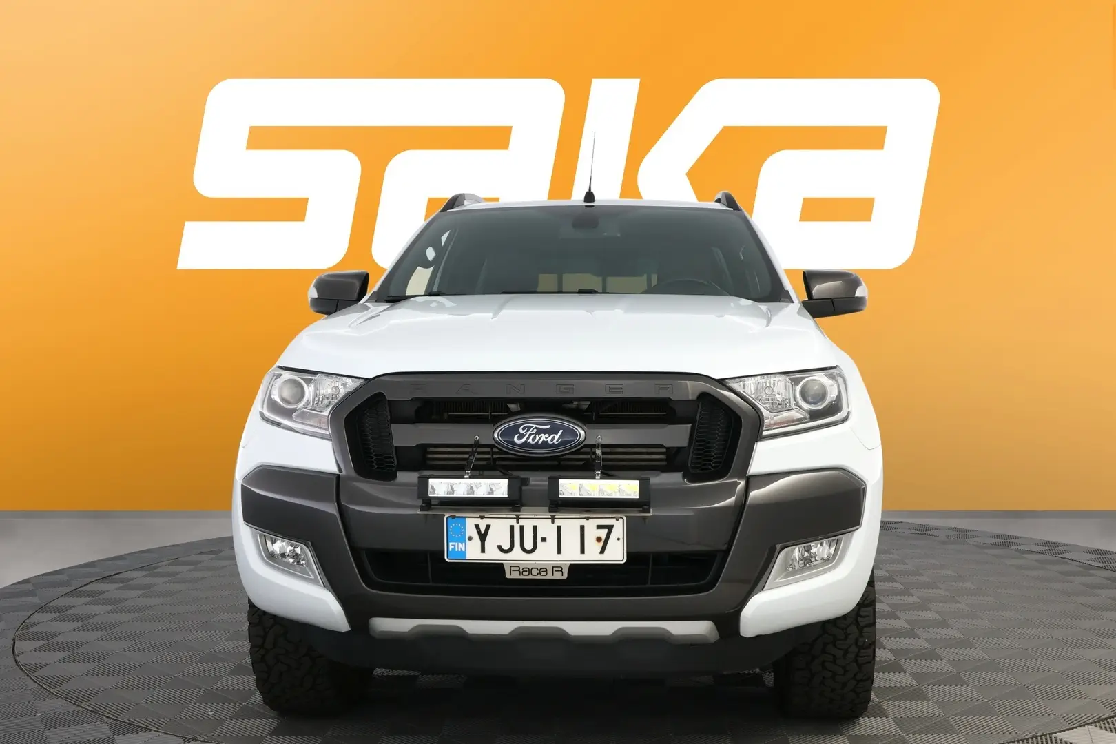 Car Image - 7y9LZqNceg18cnvNRWNt2Y