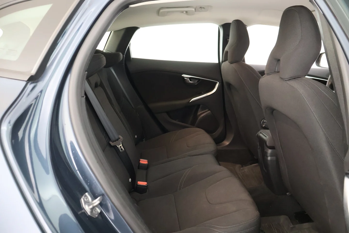 Car Image - 1nRw2r5FBTmiQQGpaHdzPR