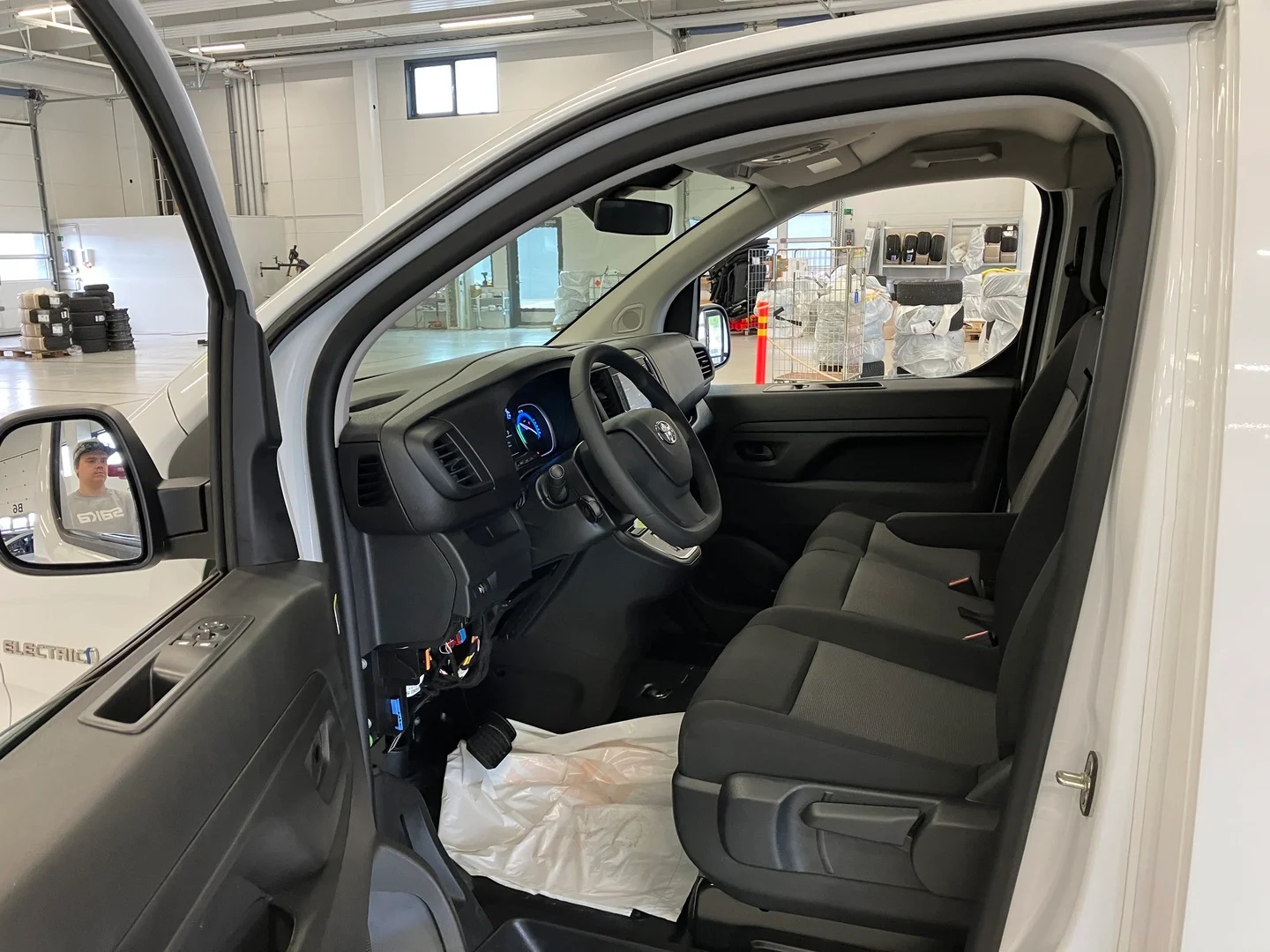 Car Image - 7AtFlWtqLuYqPumZRKfK9N