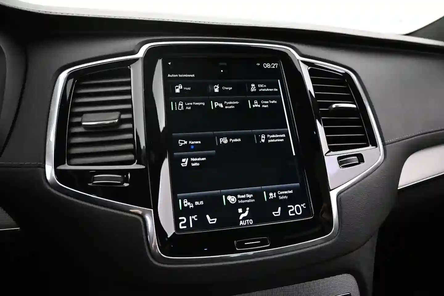 Car Image - 3vTpLUO9CXhuJhwWhlcQRe