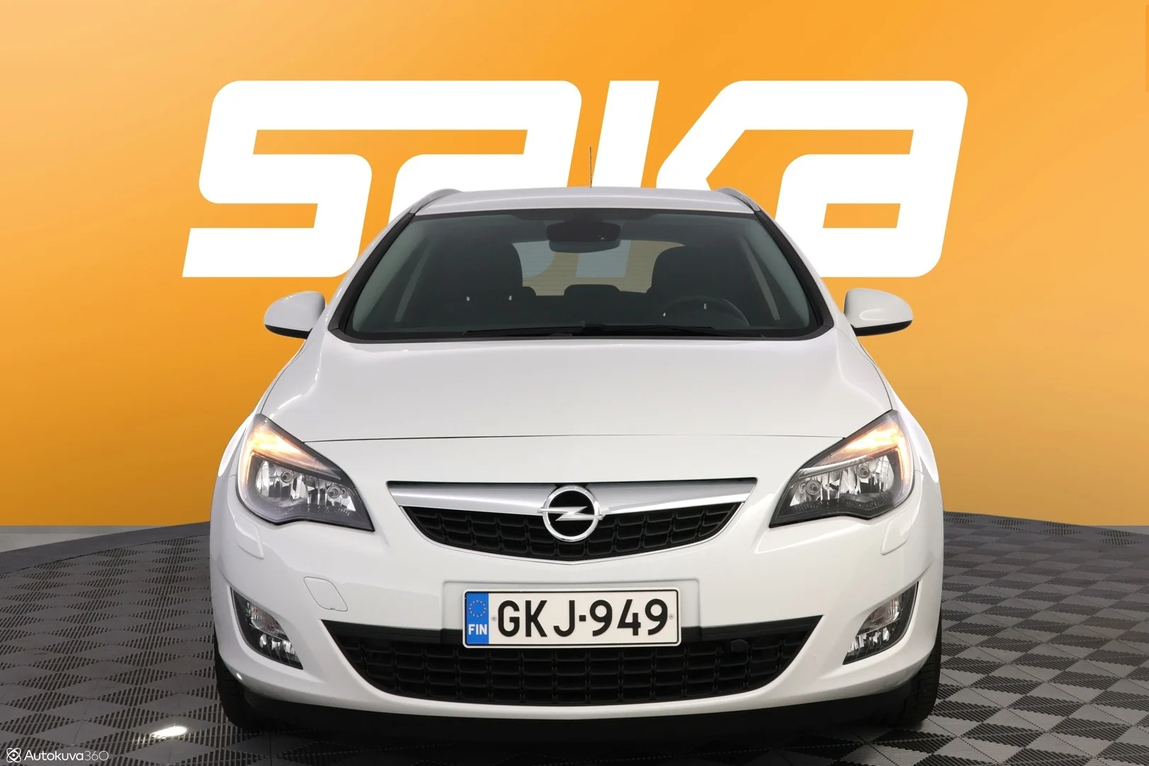 Car Image - 4yi3c1eNMZ28y8tkNreaqc