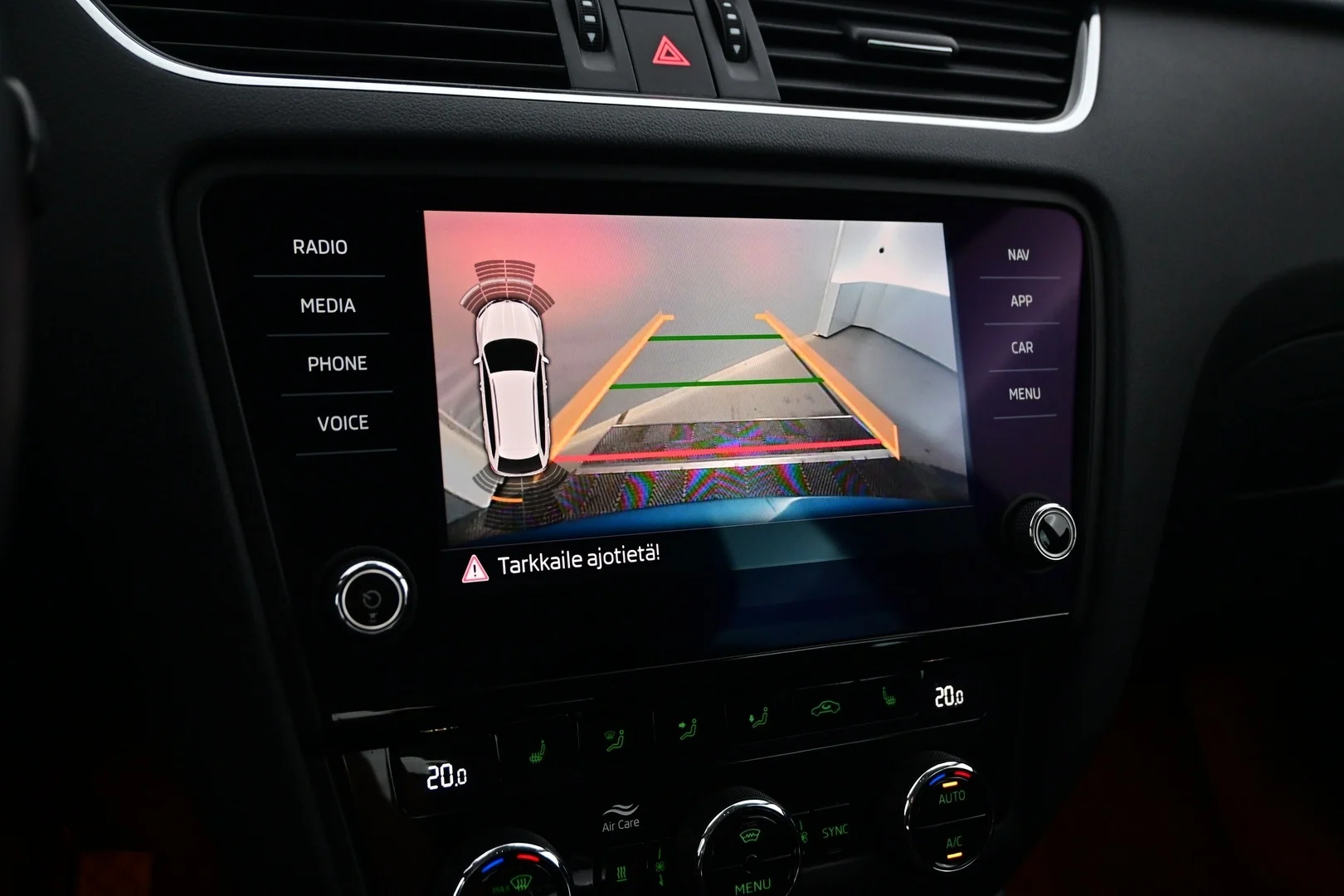Car Image - 3wNmTCwUPHhRqNviNzXaBT