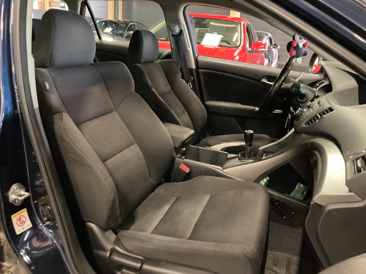 Car Image - 16gItnmxvEatXEb5v32qgE