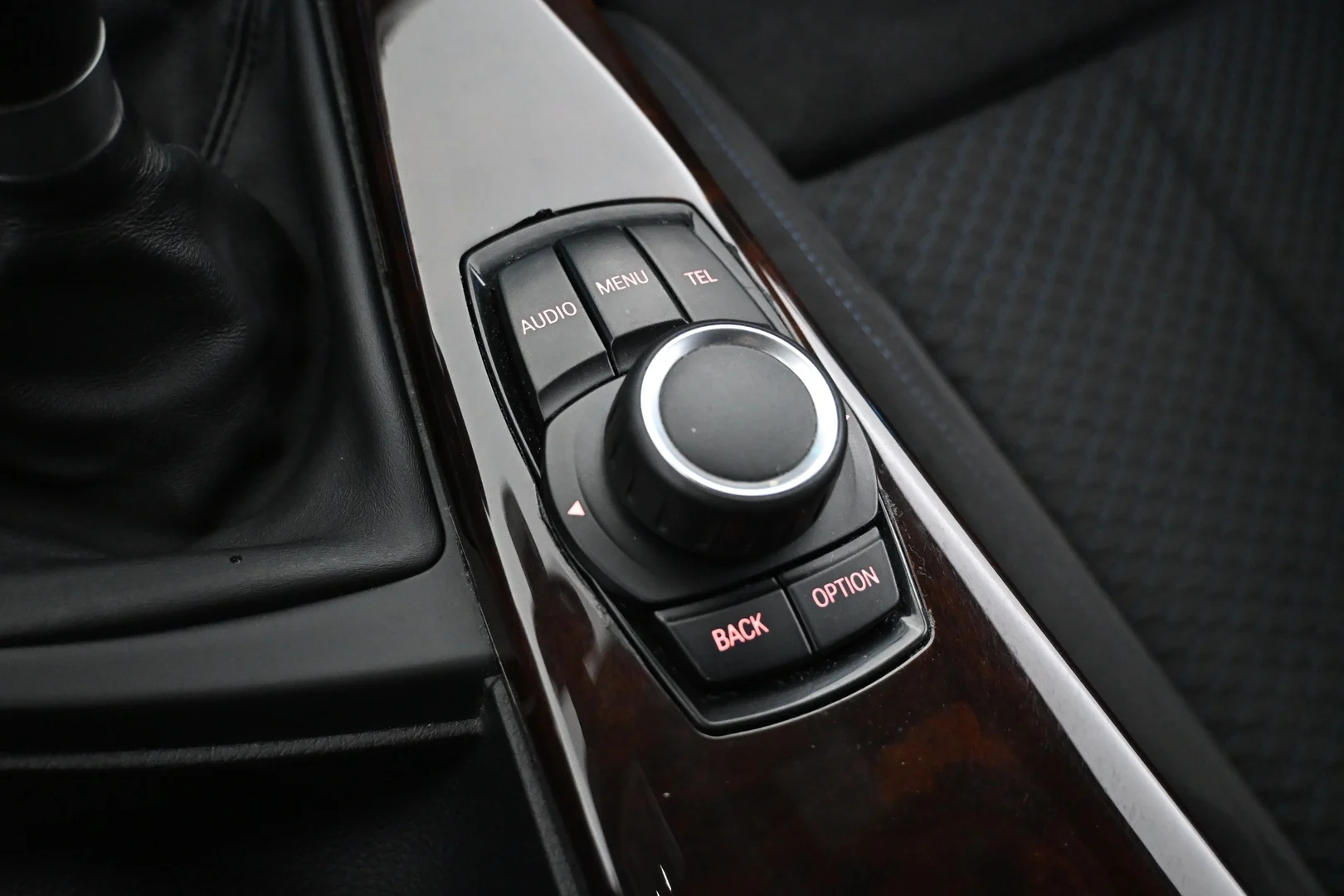 Car Image - 5HppEjRyeYxynhIPctQoCA