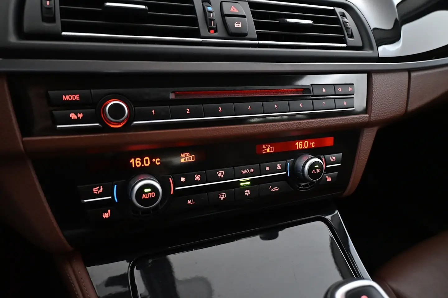 Car Image - T1eDD4zF2K8G1tlfFP0kL