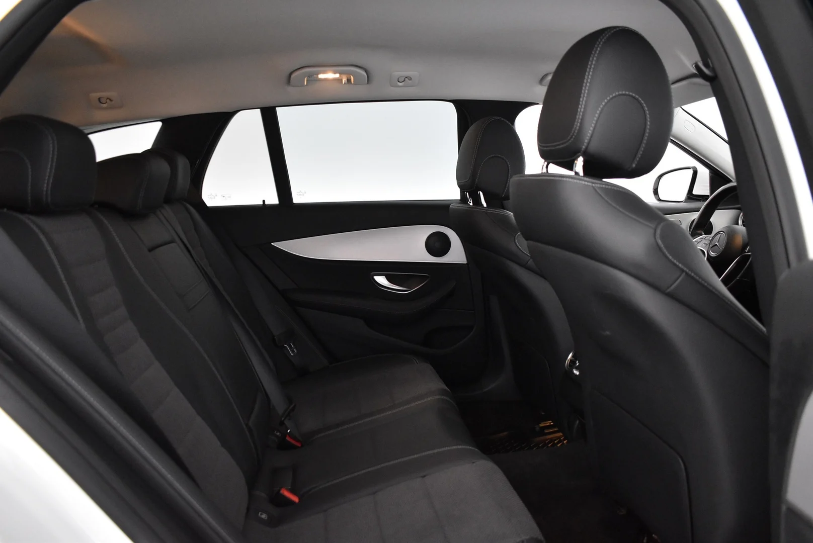 Car Image - iJMhamZOTvFu0K79sPJxm