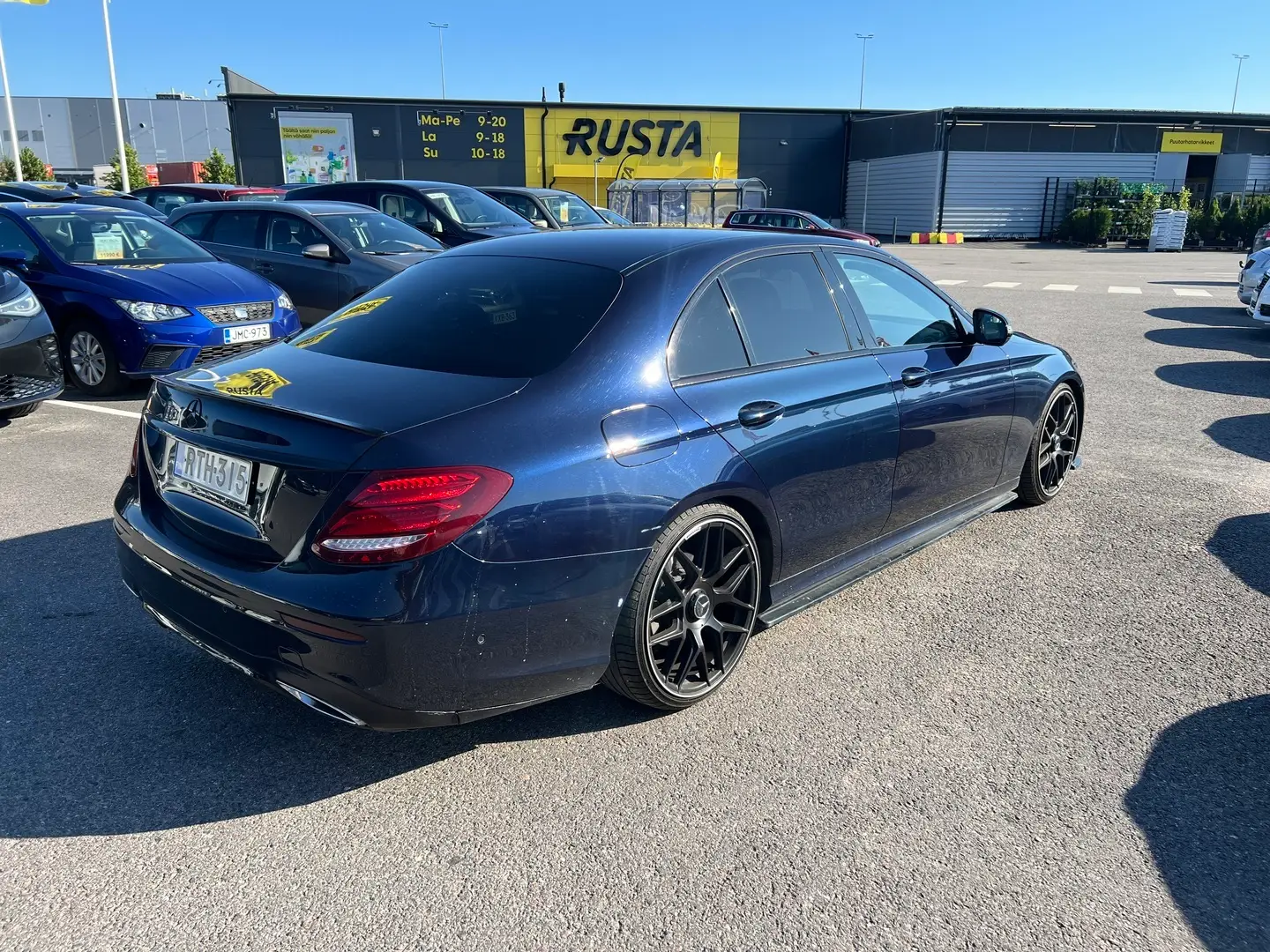 Car Image - 5Geb9m1OB2gBN4g7cWbpBY