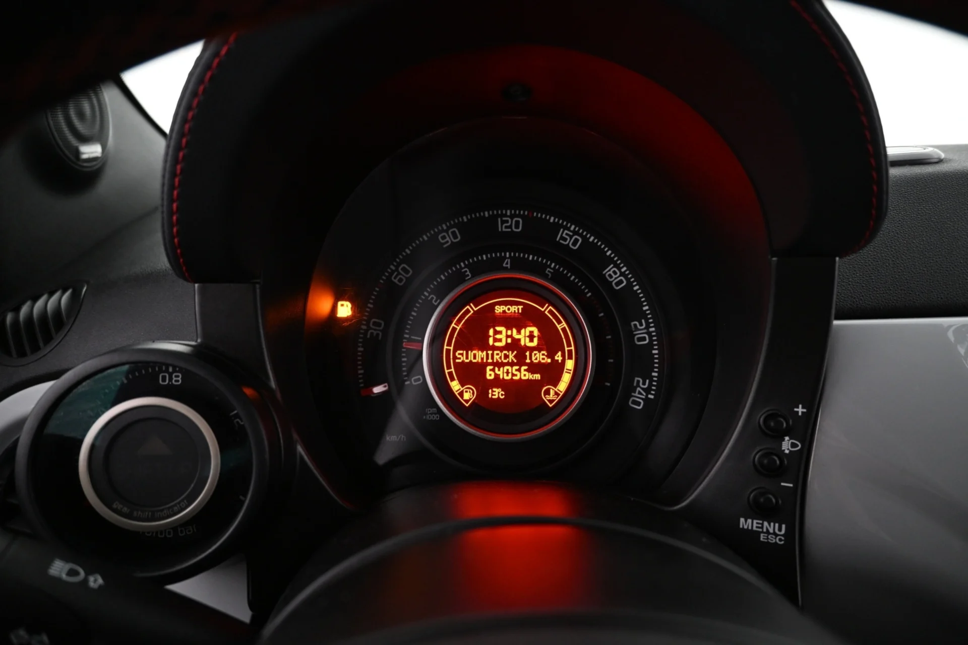 Car Image - oKVR2MVfsATWLC3ML7oFI