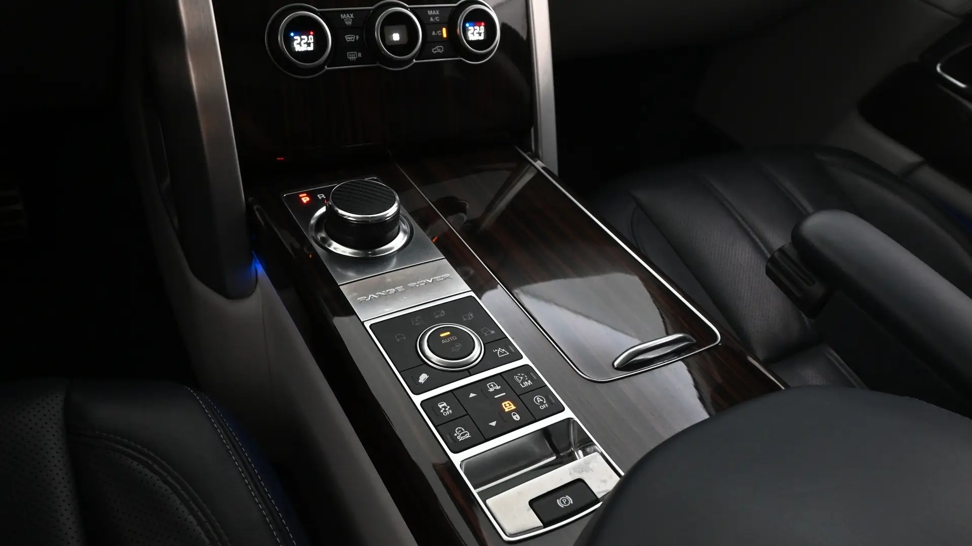 Car Image - 1WG56KSwSB8yQc2U02Q44h