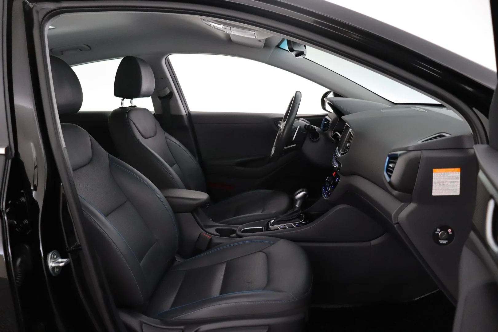 Car Image - 3o082esXWv27zOHW1auY3A