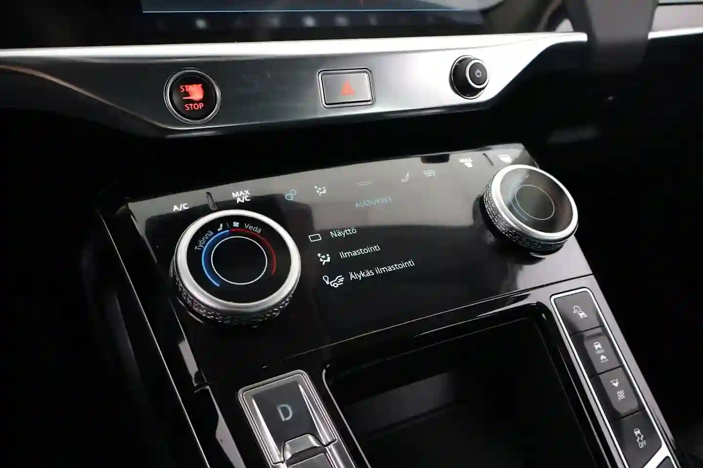 Car Image - 2hAHKai5phMy5BXOi1t521