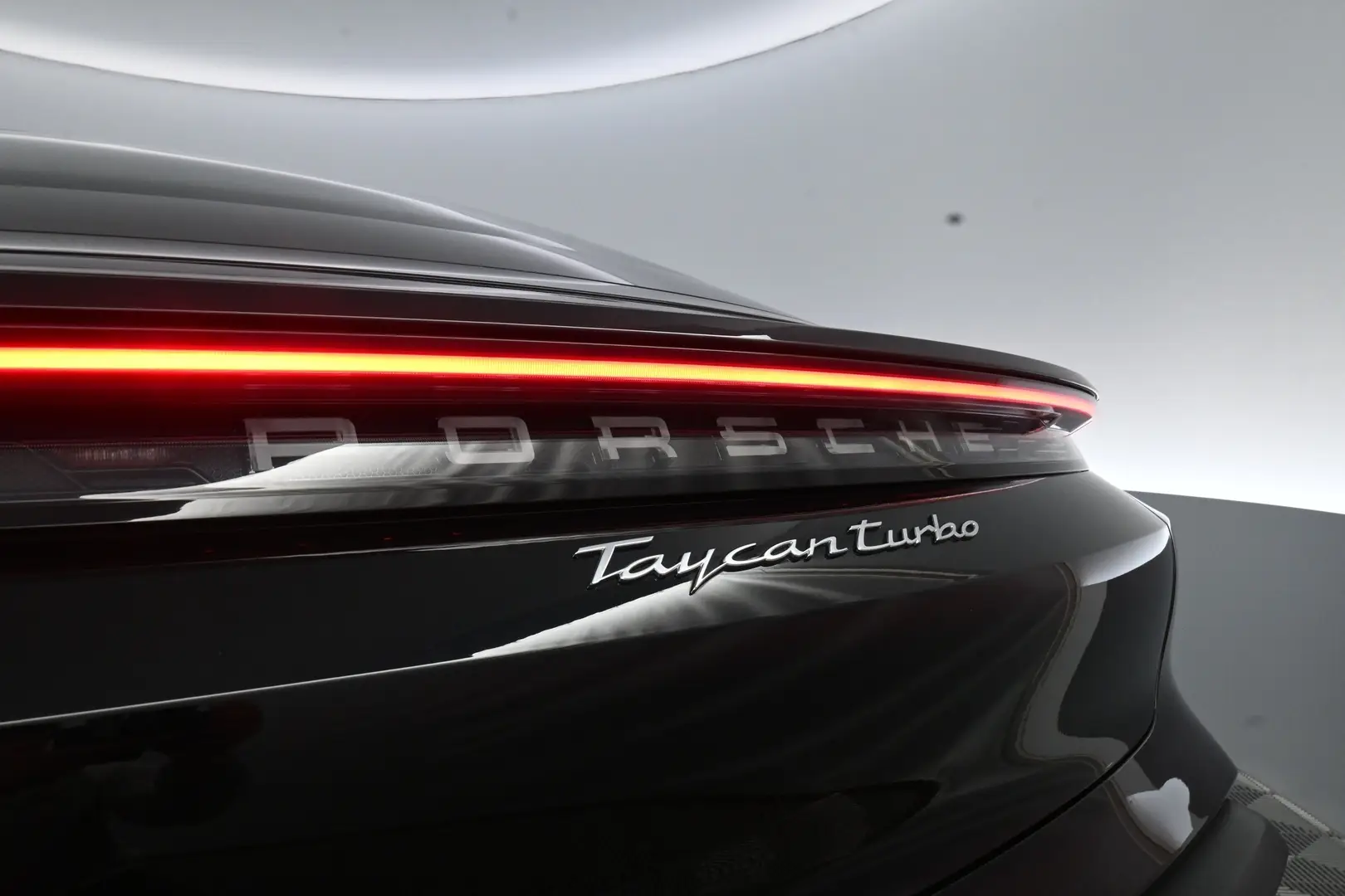 Car Image - 6nnc7MGdvUPOuC7CYTKxkW