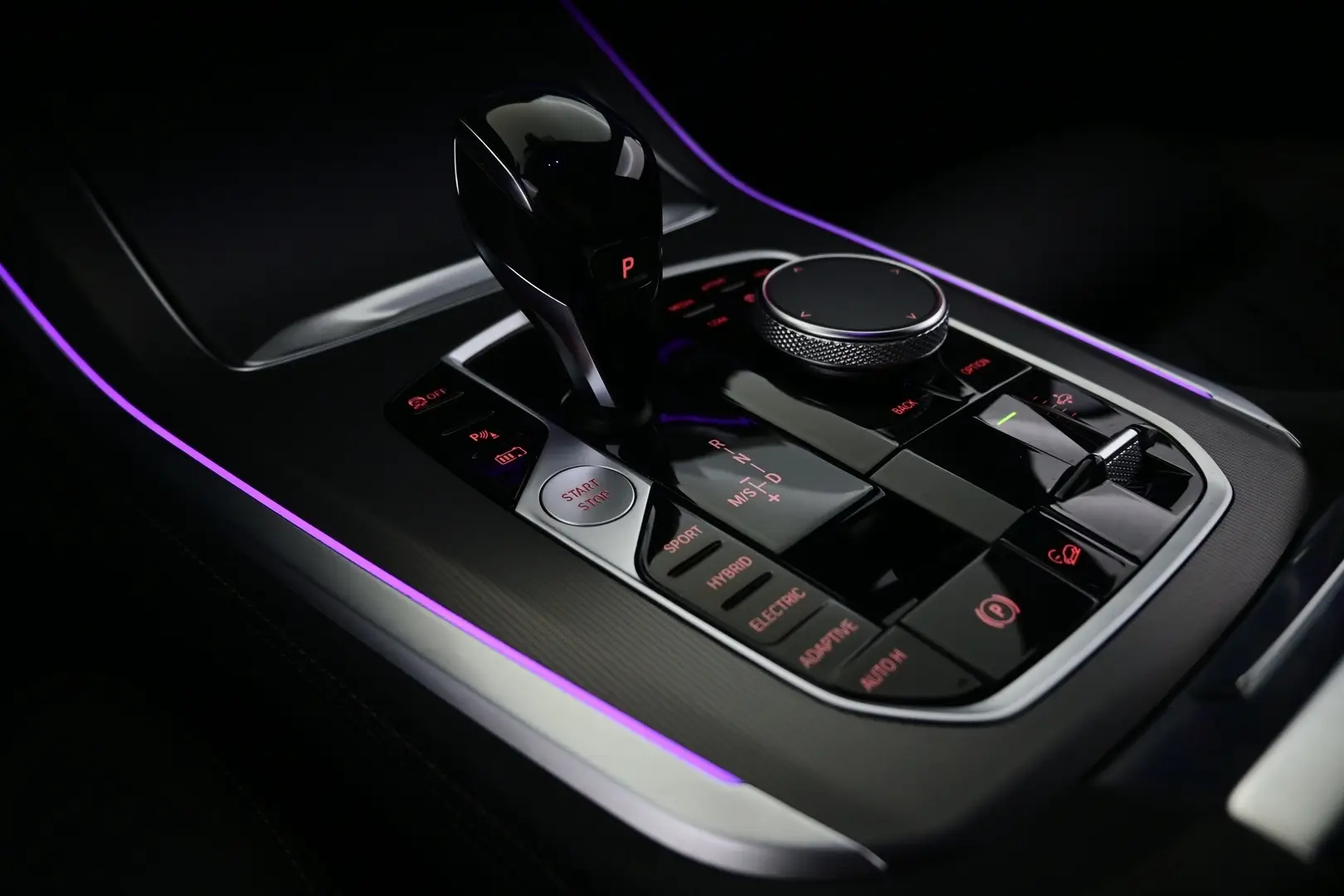 Car Image - HOMrbvUO5qV8kCXcWz31e