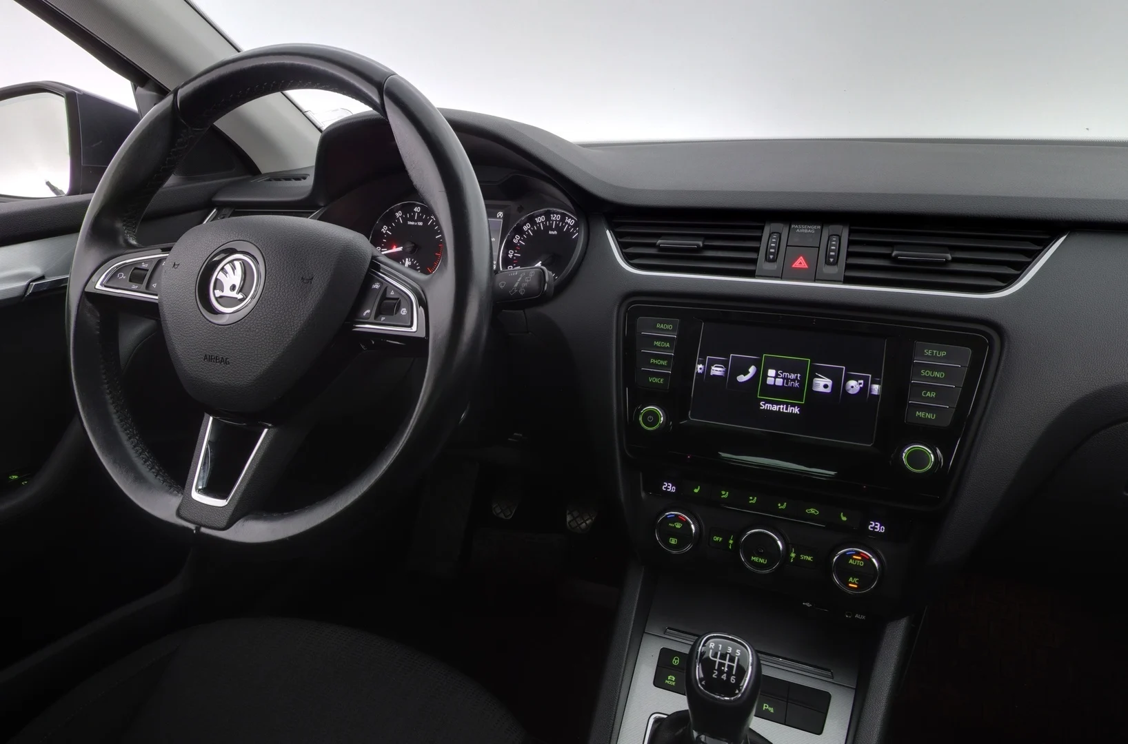 Car Image - 6HFtShTMUxTkE2Ogh93y14