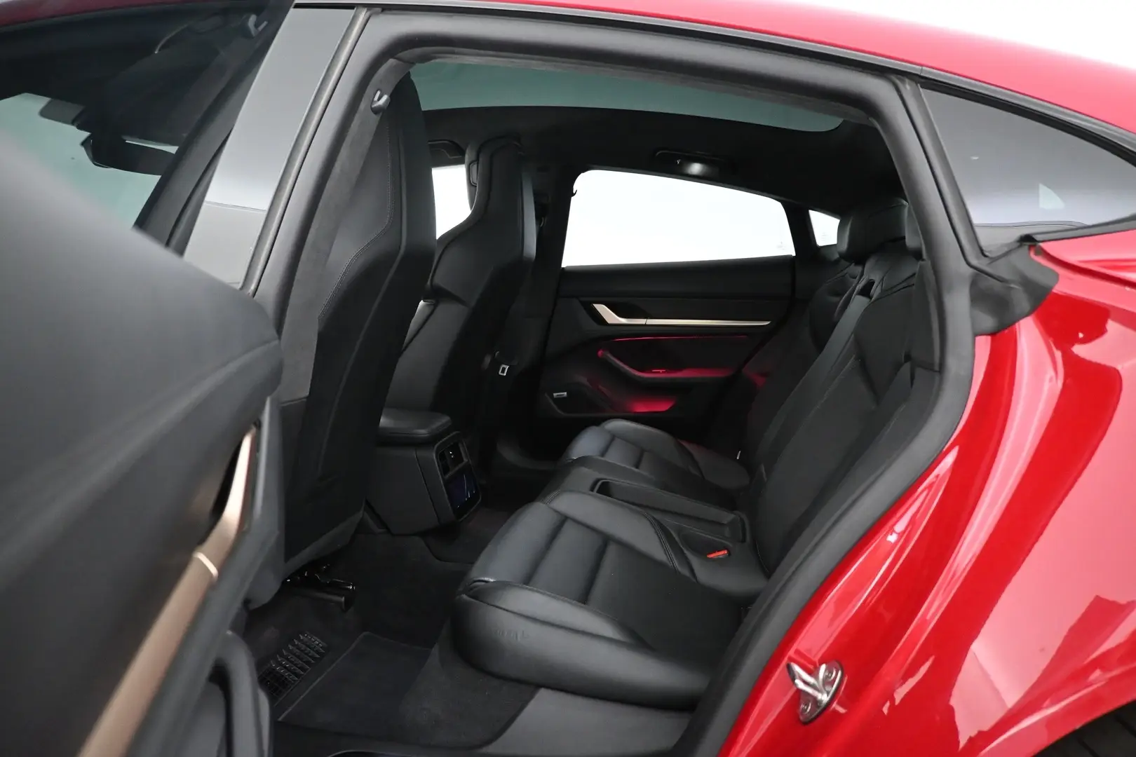 Car Image - 56LxVXfXumyknUjqB9NrIc