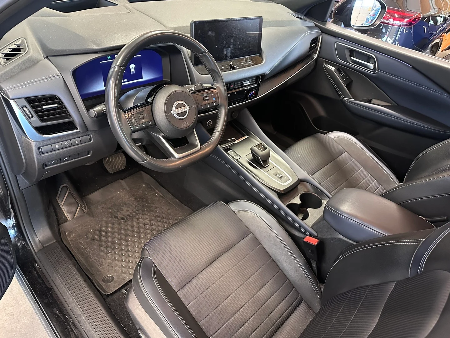 Car Image - 51wpBWMVubd5QB0ZyKdPdG