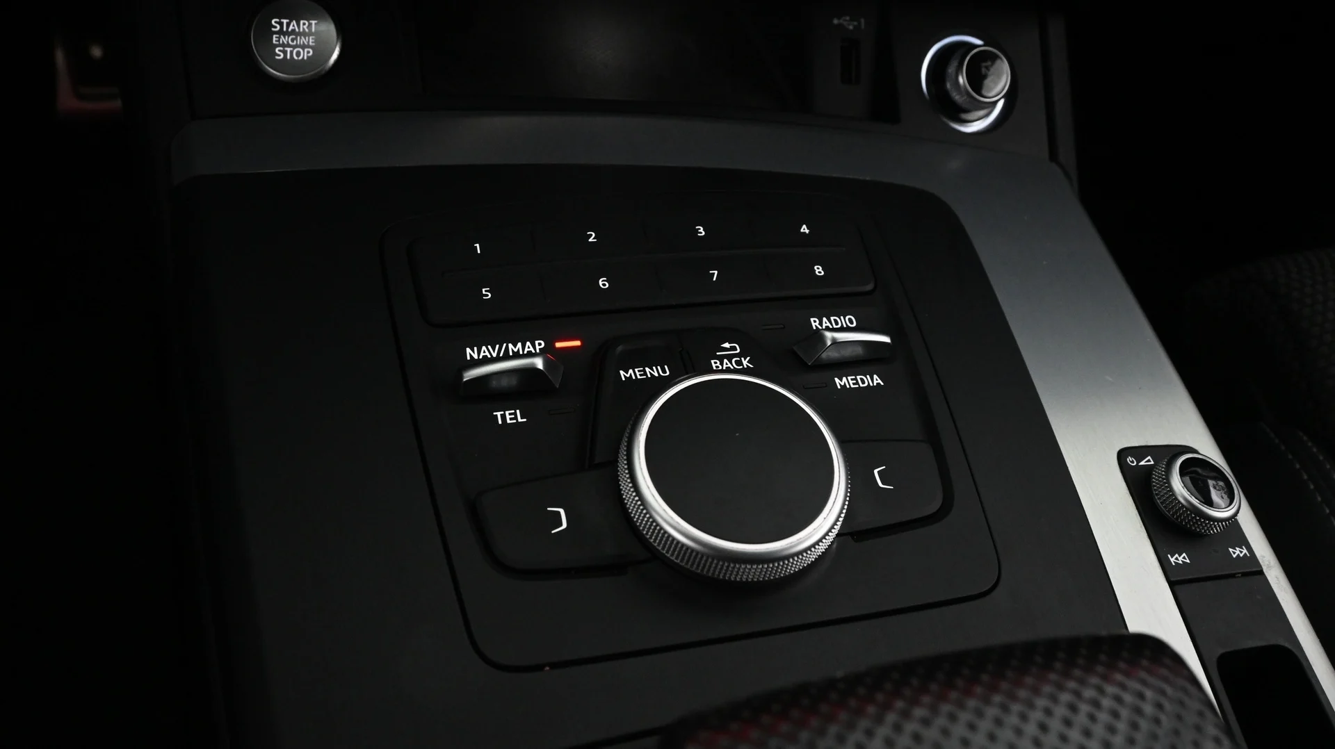 Car Image - 4vXpfN6NgbSkz4PPSyWkxu