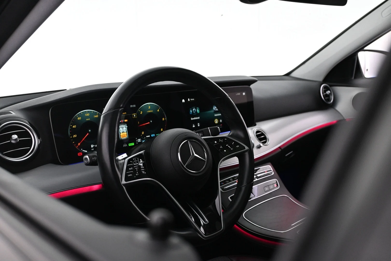 Car Image - 3ShBbBQpWLc8s6zYwTb1UV