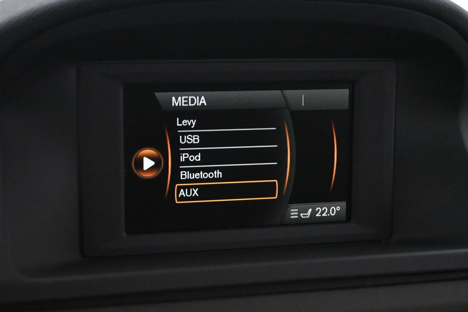 Car Image - UMtp6Gp3n26lxZH1C3G4Q