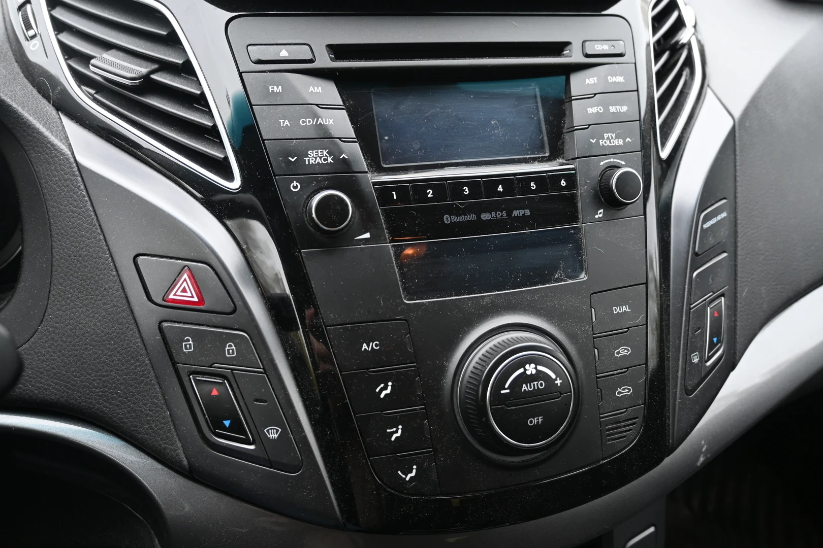 Car Image - 1v7aA6BbkAoSpo4JsX7wO3