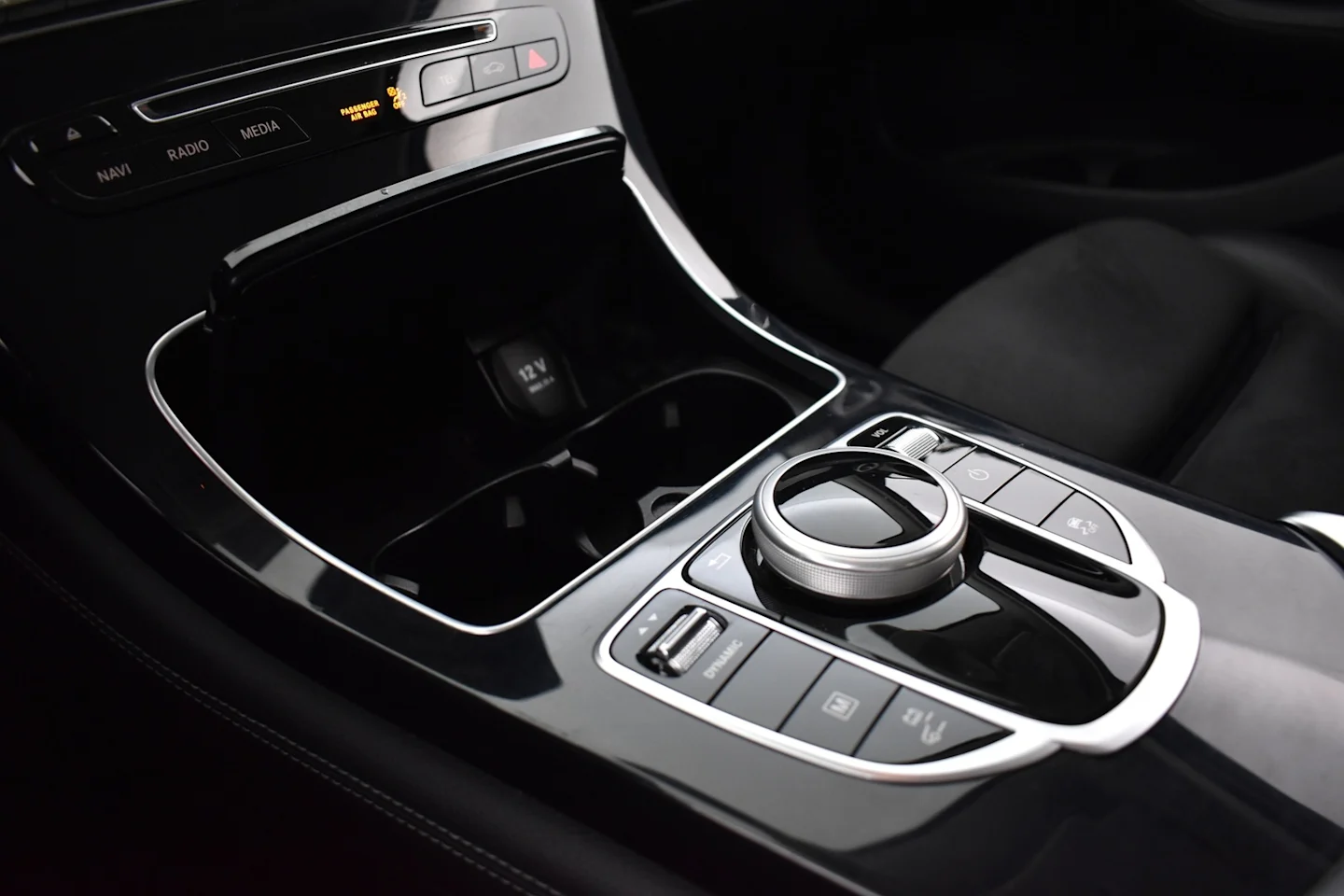 Car Image - 7HQq3MOQRnGI3ByDvxHblg