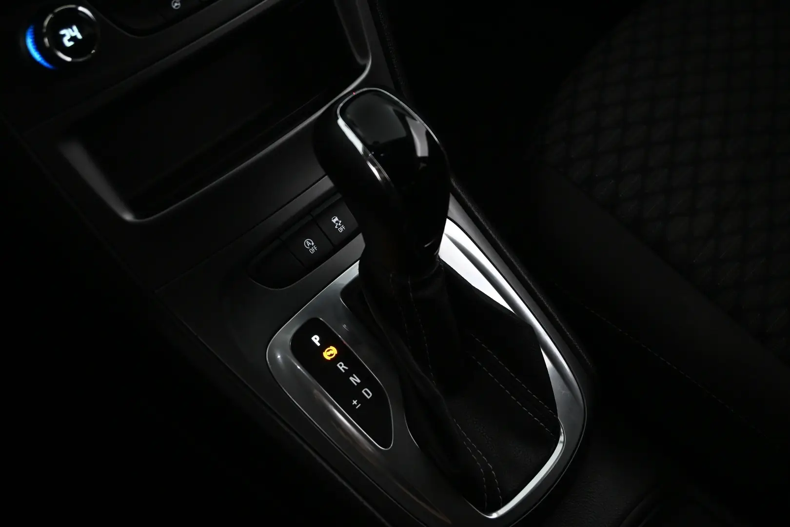 Car Image - 3oYq6ddriD2x0dT4IipkDe