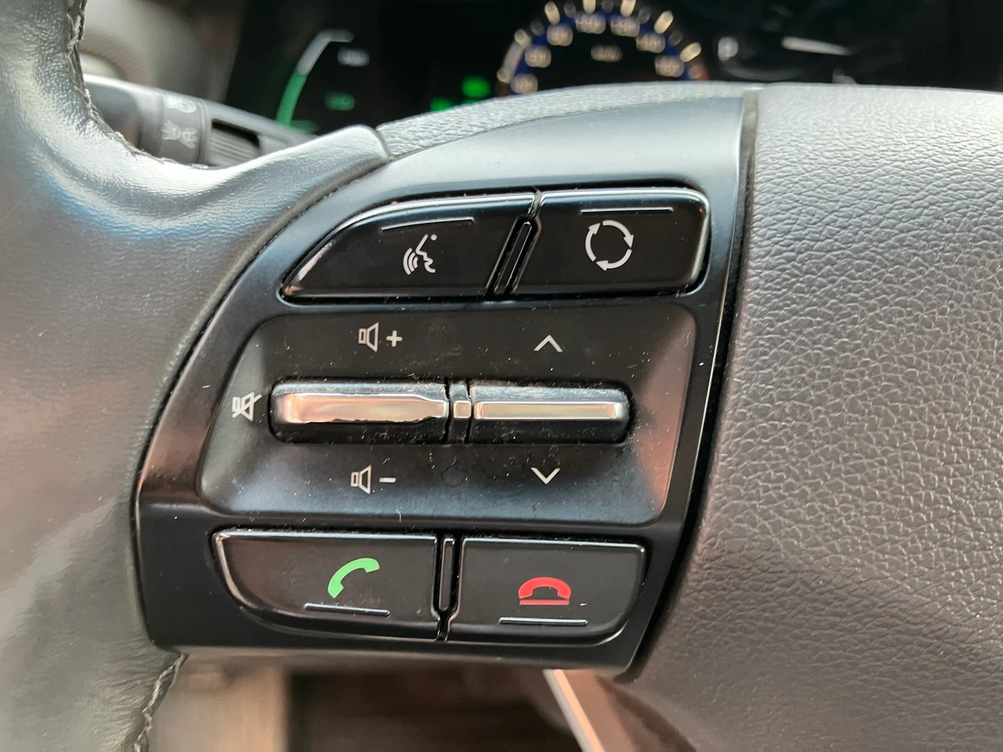 Car Image - UsC0PRBsAxXDfrTZycIpS