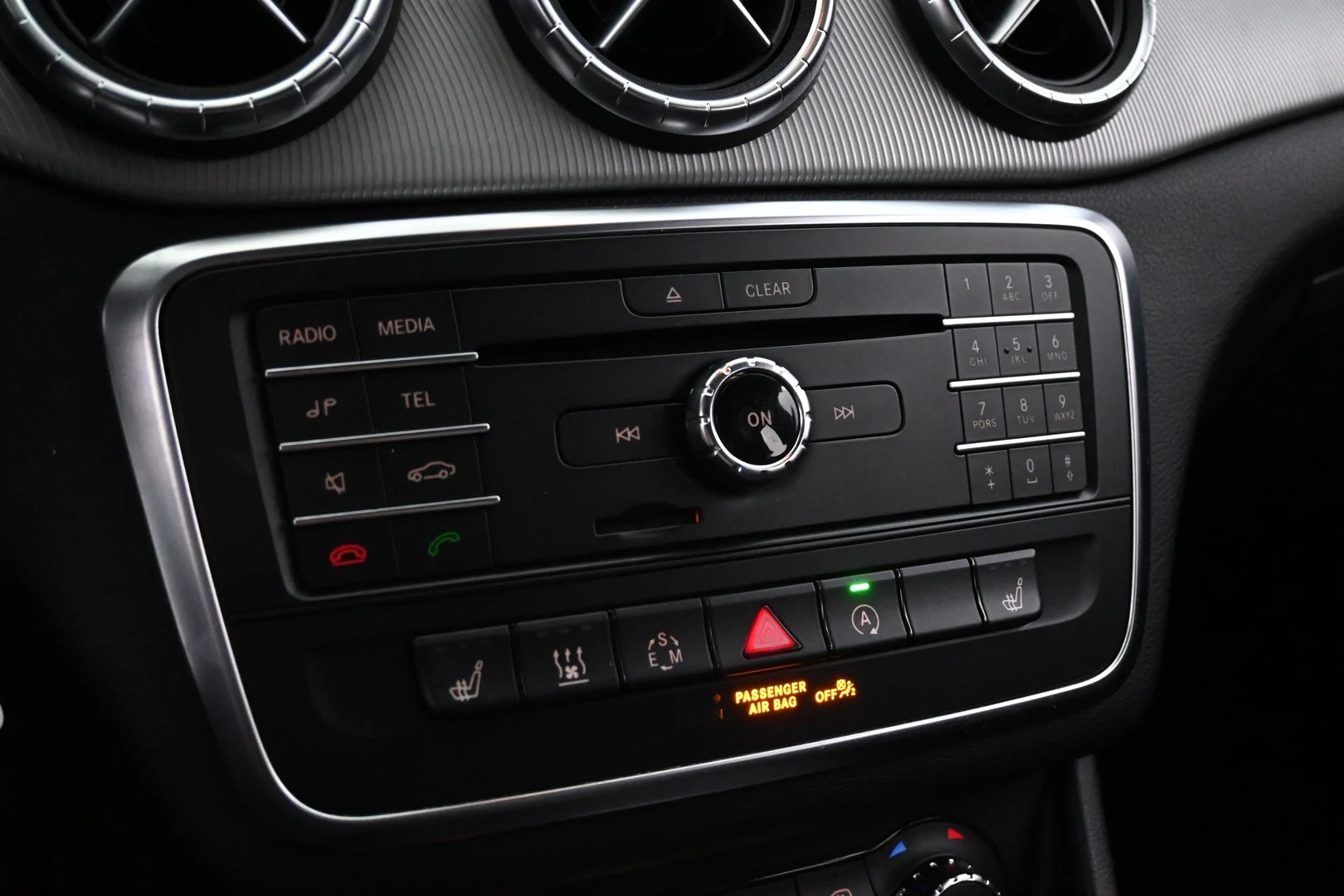 Car Image - 7na0F1B3BPEX4jAKqndrE5