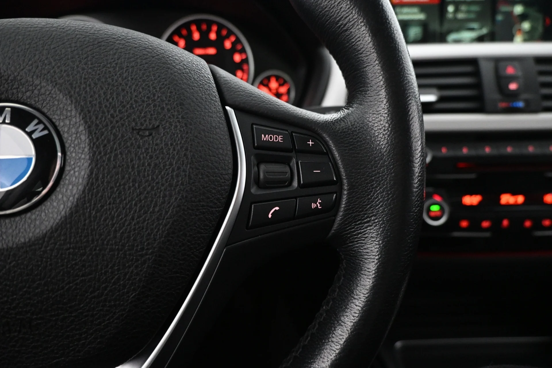 Car Image - 3ylhIqhJhIVyVphYdj8FBQ