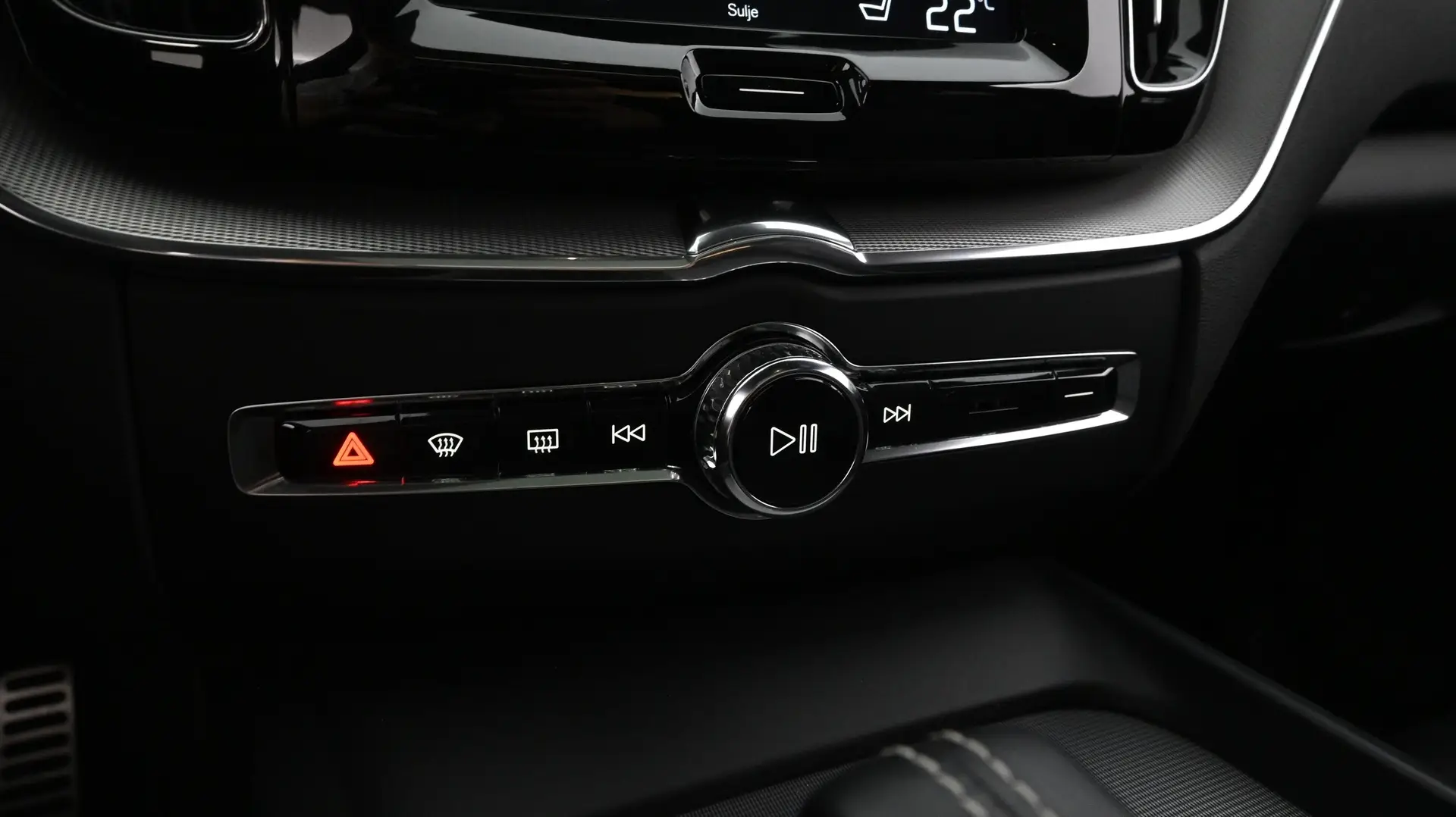 Car Image - 33gfgWDo4y6mFhlbbQwU6J