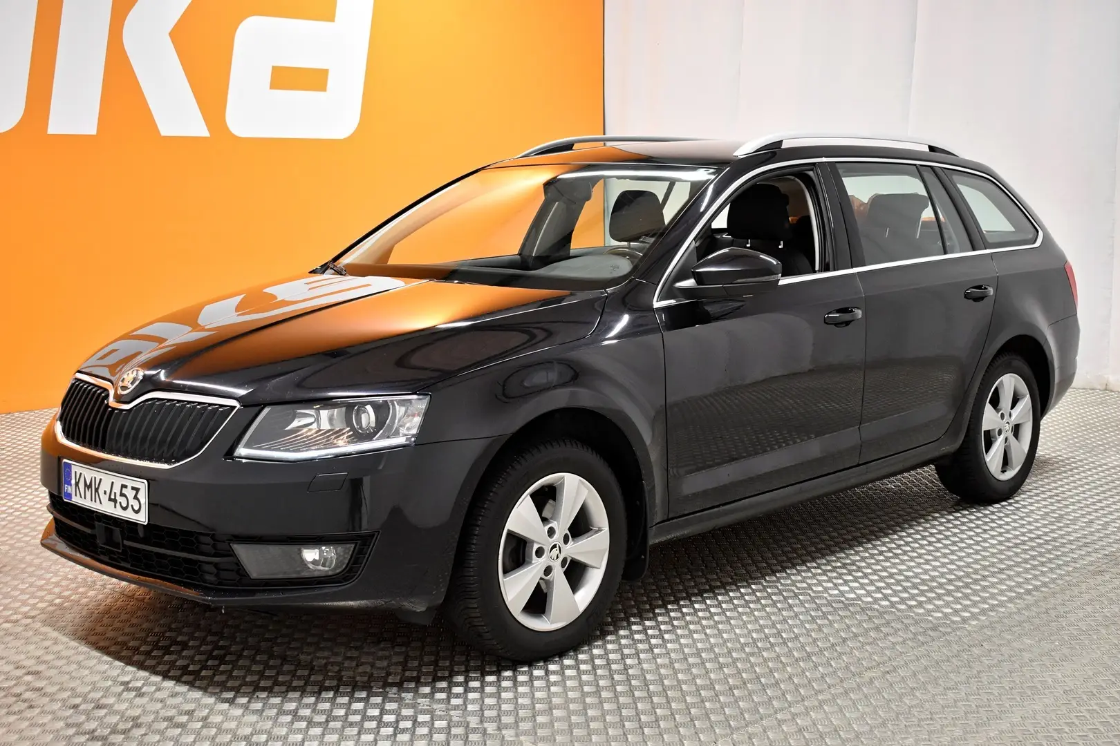 Car Image - 3I65Oqm6F3ZnylpySXjcoQ