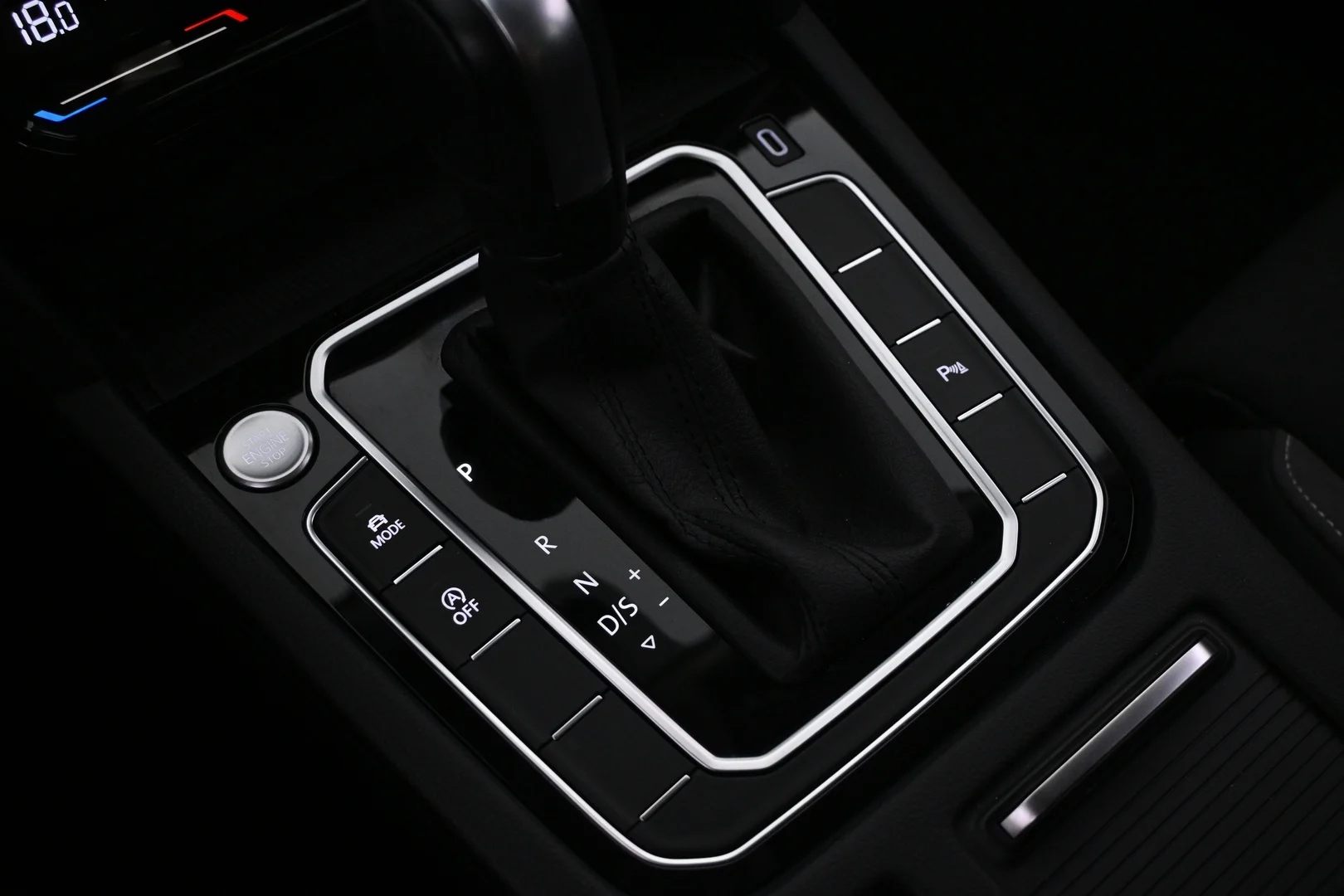 Car Image - 35JCcnNFTaauxOrcS3ifqd