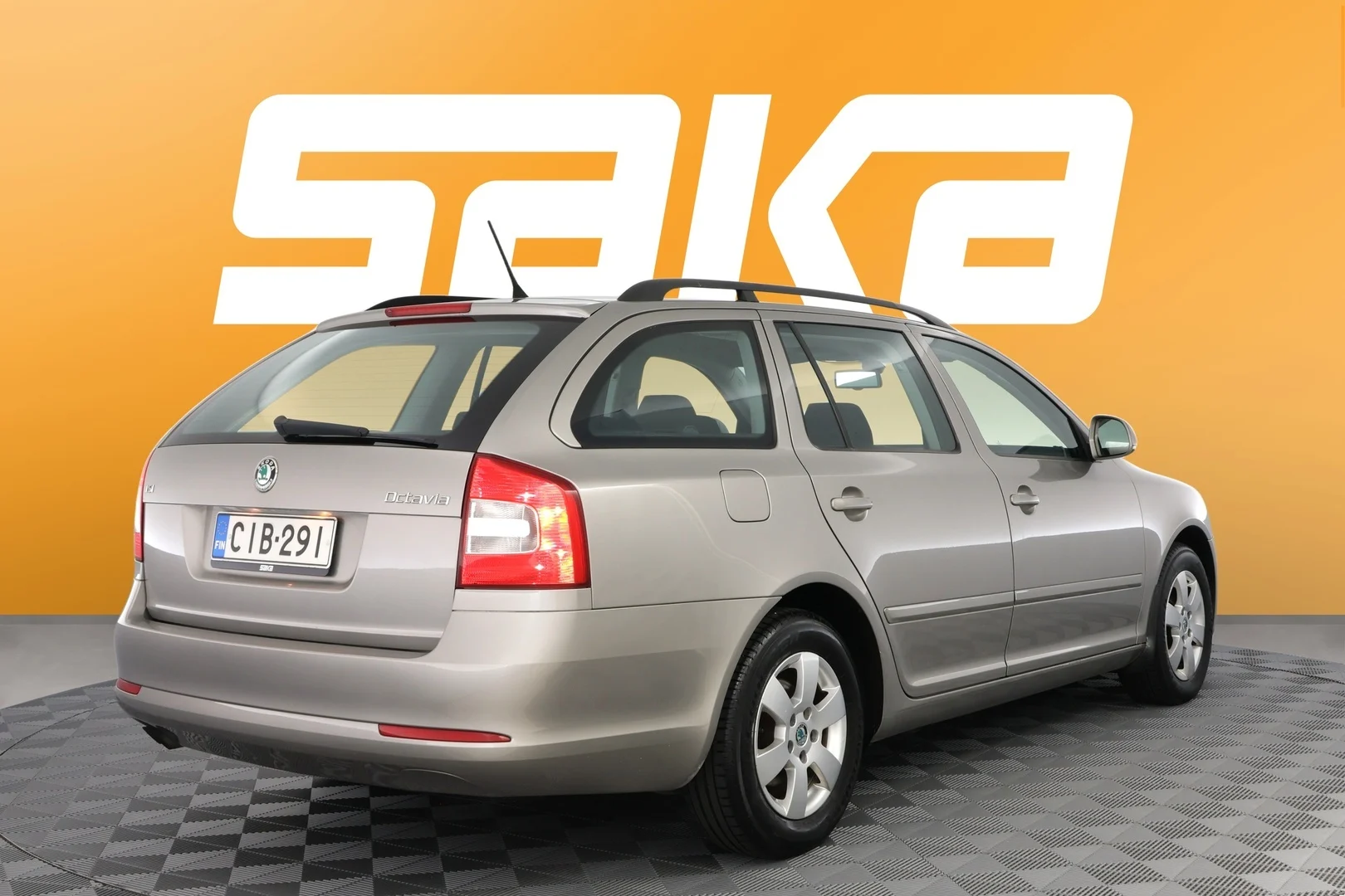 Car Image - 11ADJBluxRuiZcgCdOpdKH