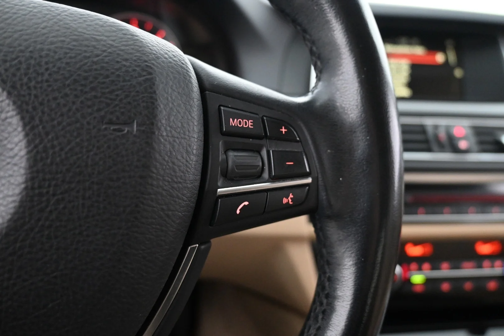 Car Image - 4qnR8RkkI3g3w1bWRRrFoq